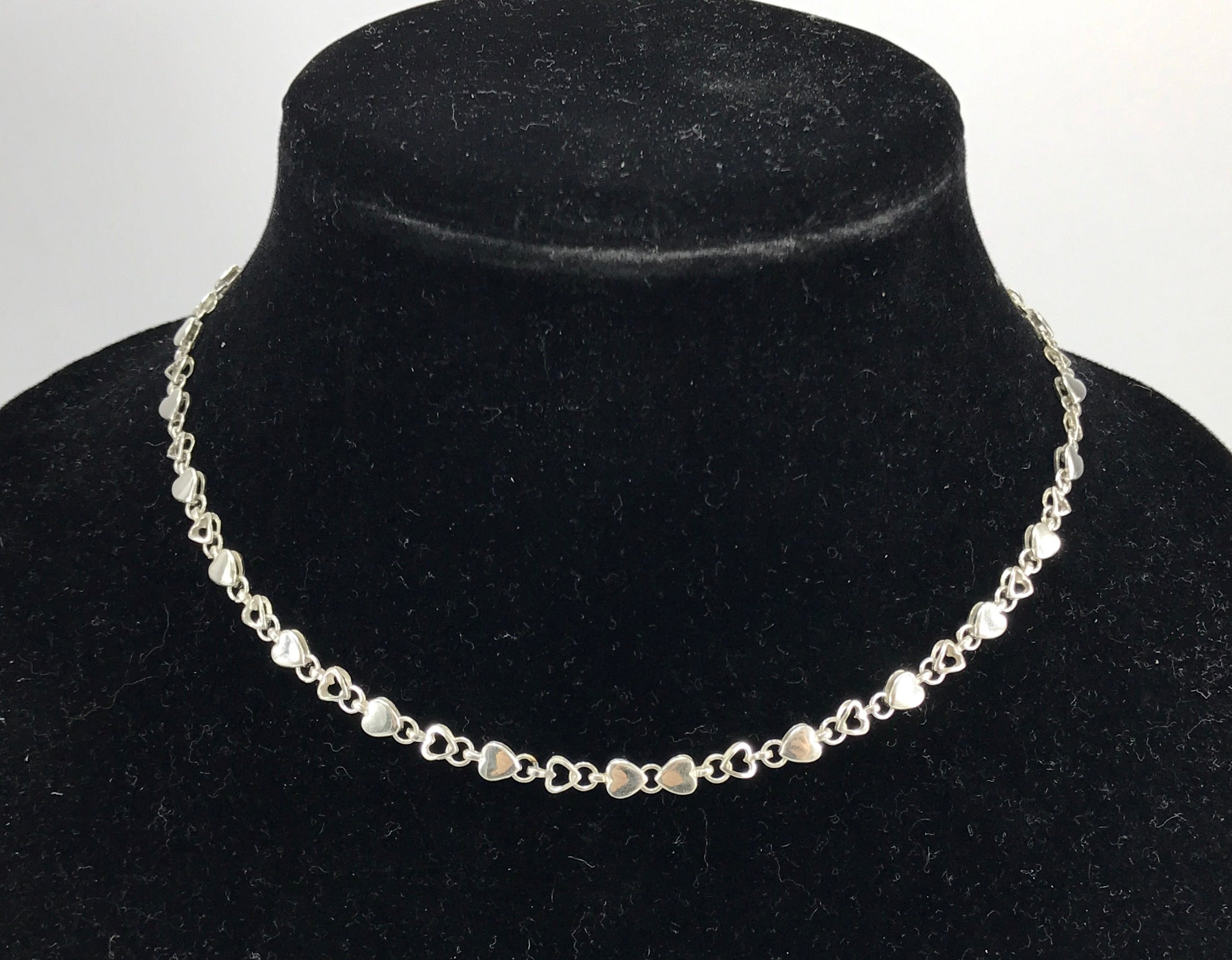 Tiffany & Co Sterling Silver Heart Continuous Chain Link Necklace 16.25" - Queen May