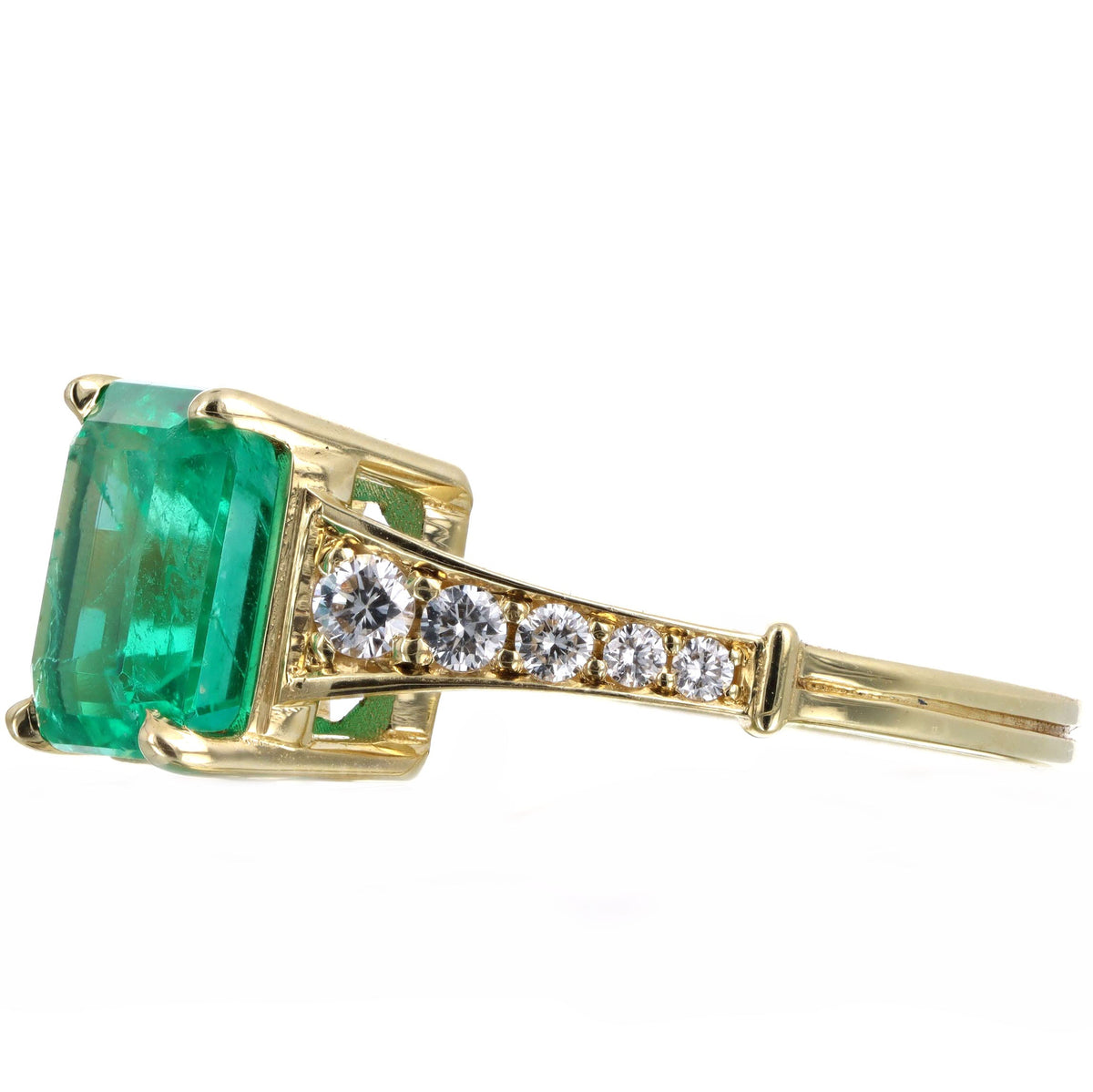 3.47 Carat Colombian Emerald & Diamond Ring in 18K Yellow Gold AGL Certified - Queen May