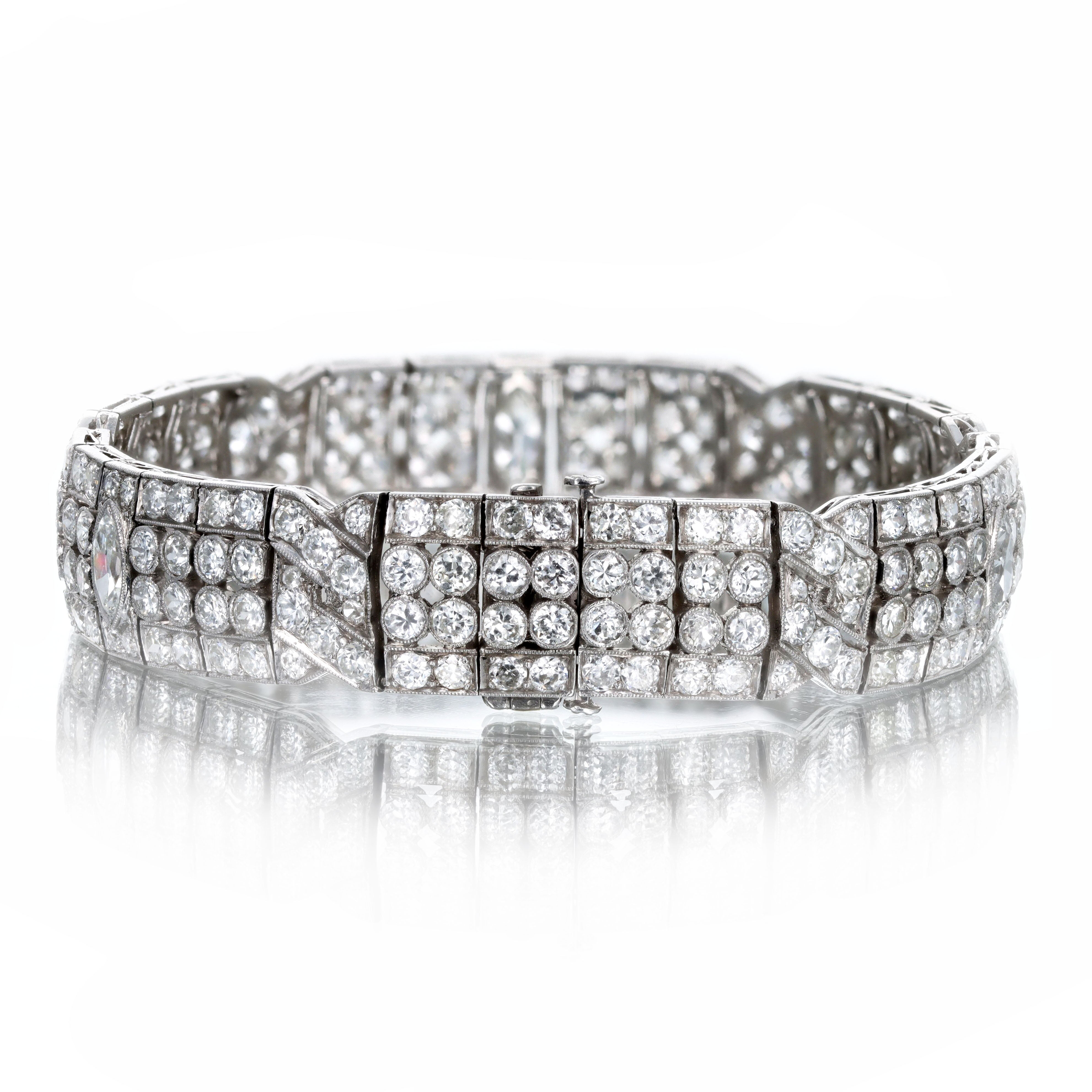 Art Deco M. Waslikoff & Sons 15 Carat Total Weight Marquise Old European Diamond Bracelet in Platinum - Queen May