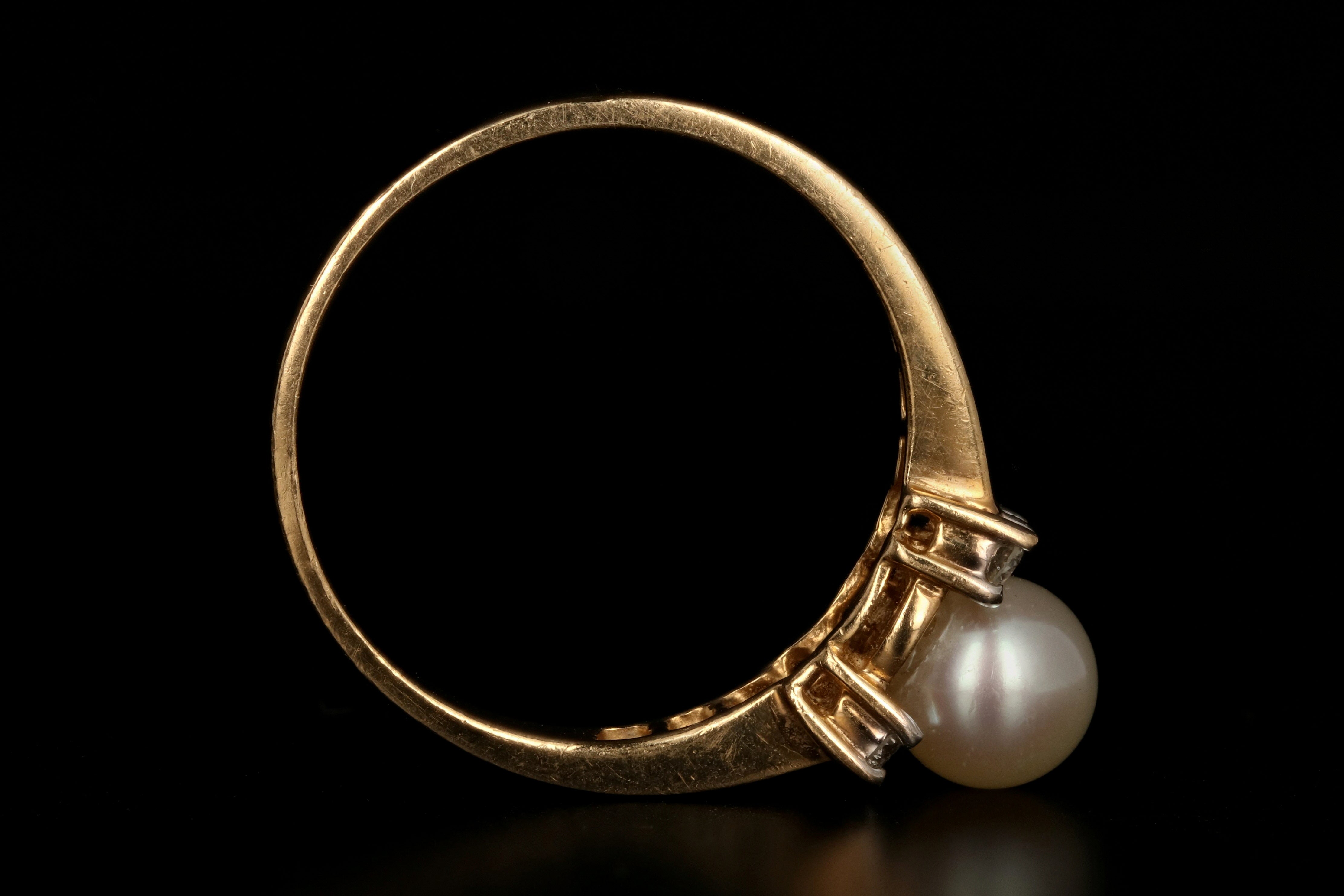 Modern 14K Yellow Gold 6.15mm Pearl And Diamond Ring - Queen May