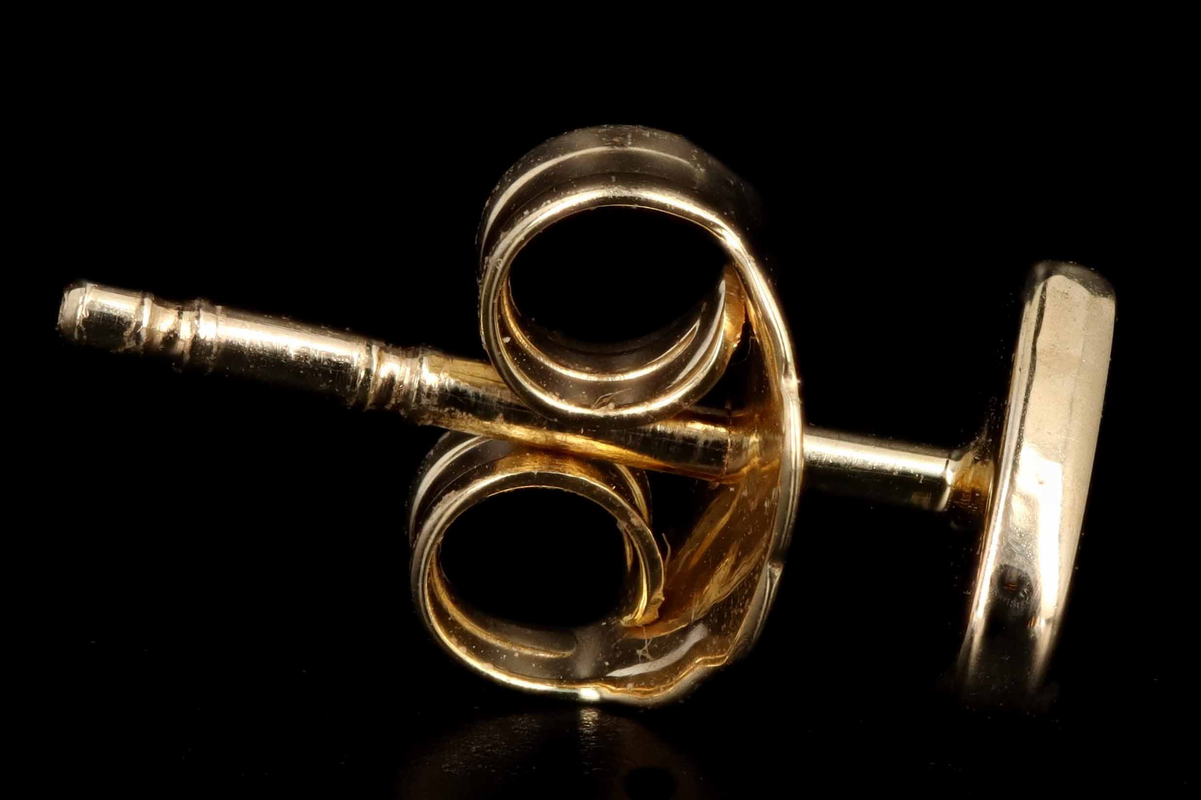 New 14K Yellow Gold Heart Stud Earrings - Queen May