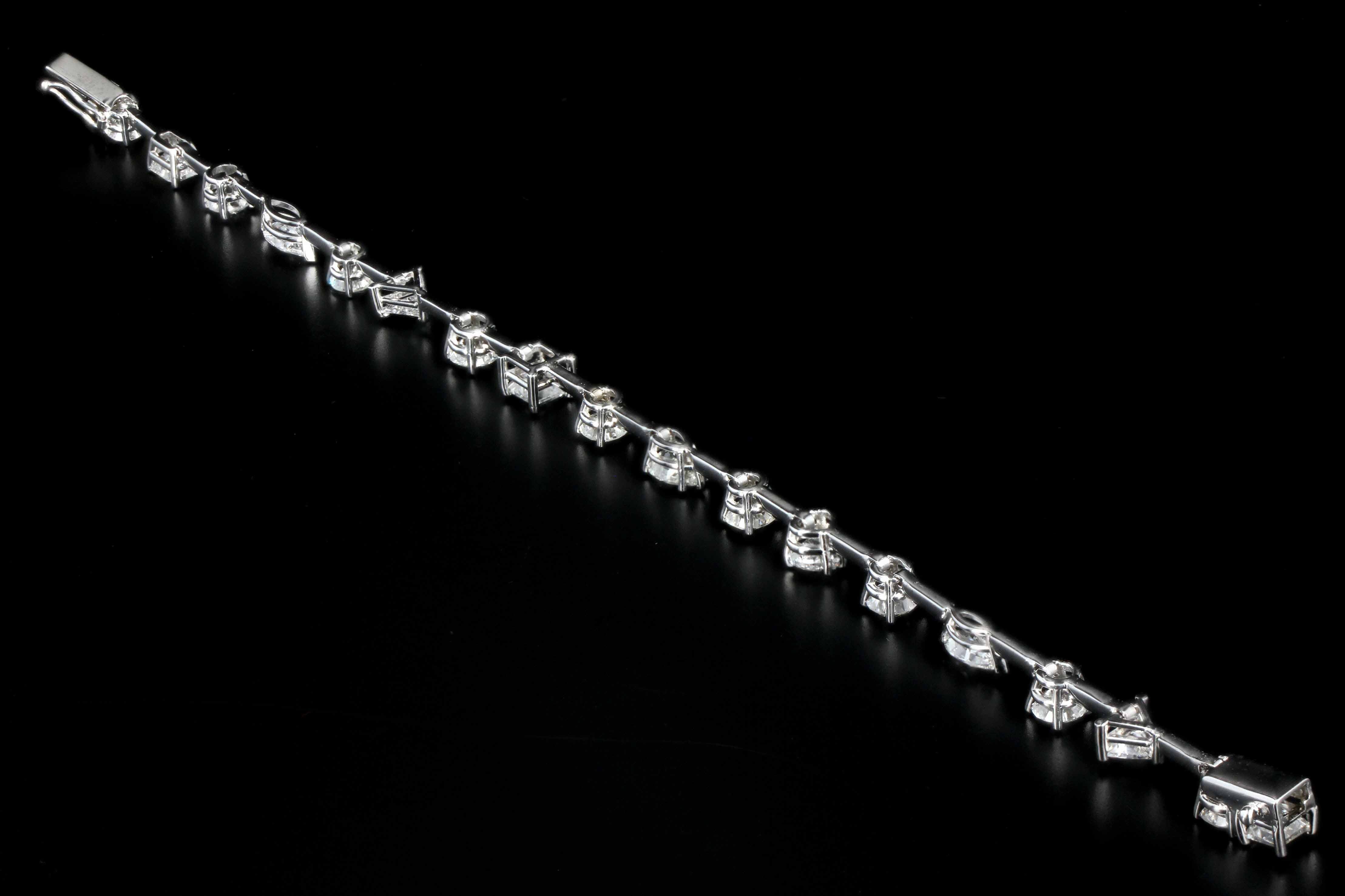 New 18K White Gold 7.51 Carat Mix Diamond Bracelet - Queen May
