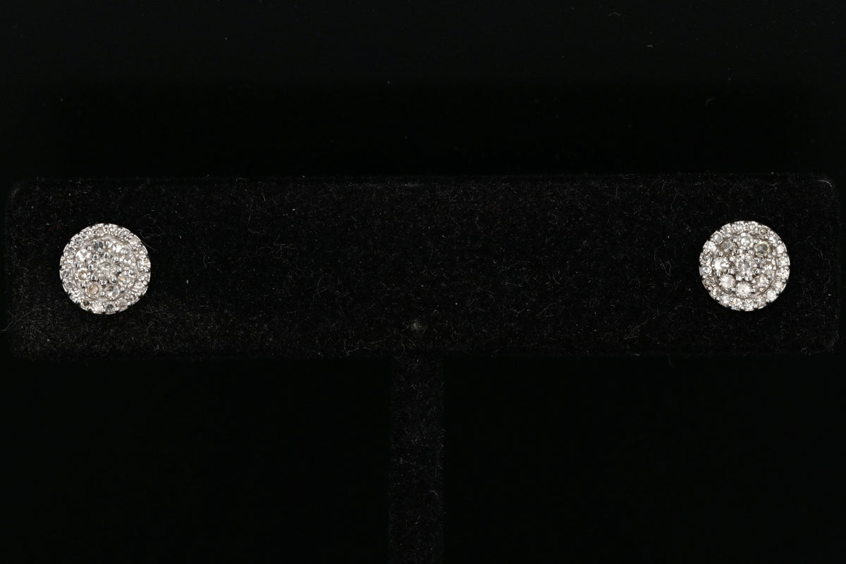 14K White Gold Round Diamond Cluster Earrings - Queen May