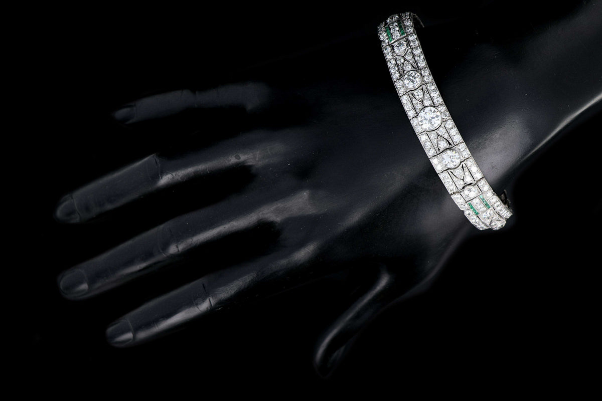 Art Deco Platinum 20 Carat Old European Cut Diamonds Natural Emeralds Bracelet - Queen May