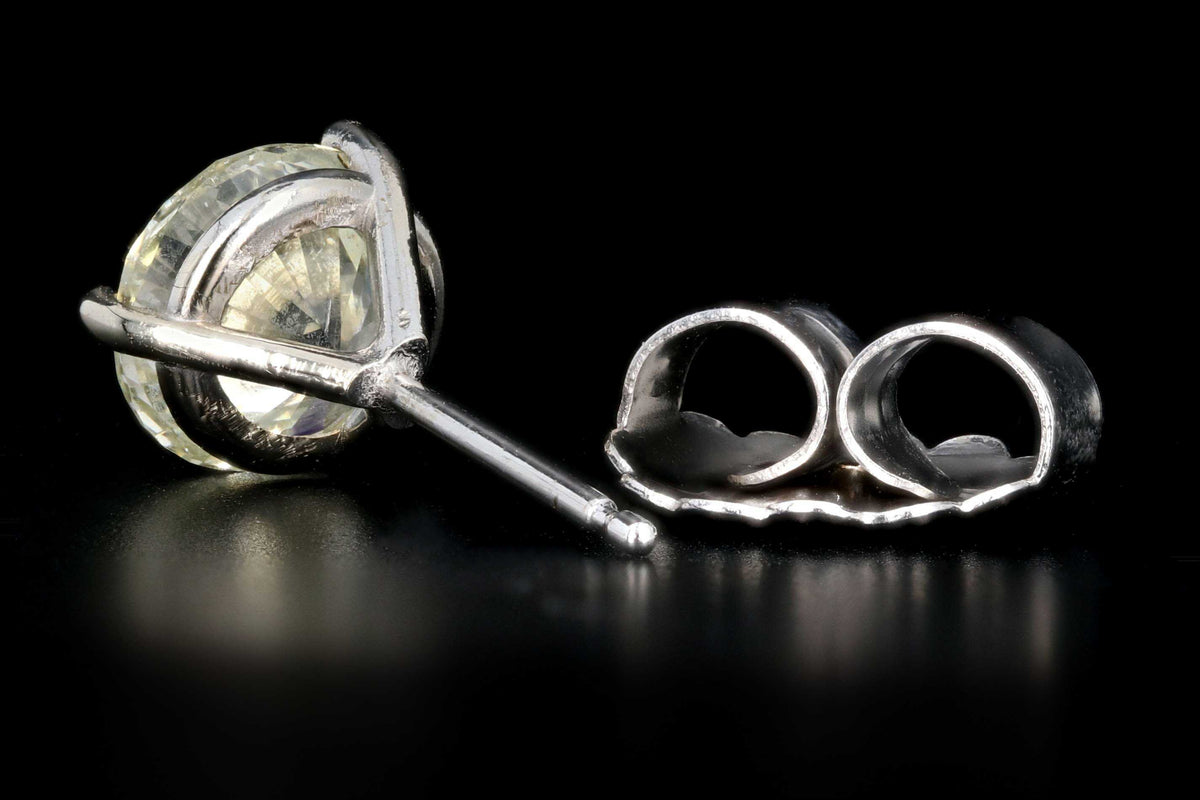 New 14K White Gold 2.5 CTW Round Brilliant Cut Diamond Martini Stud Earrings - Queen May