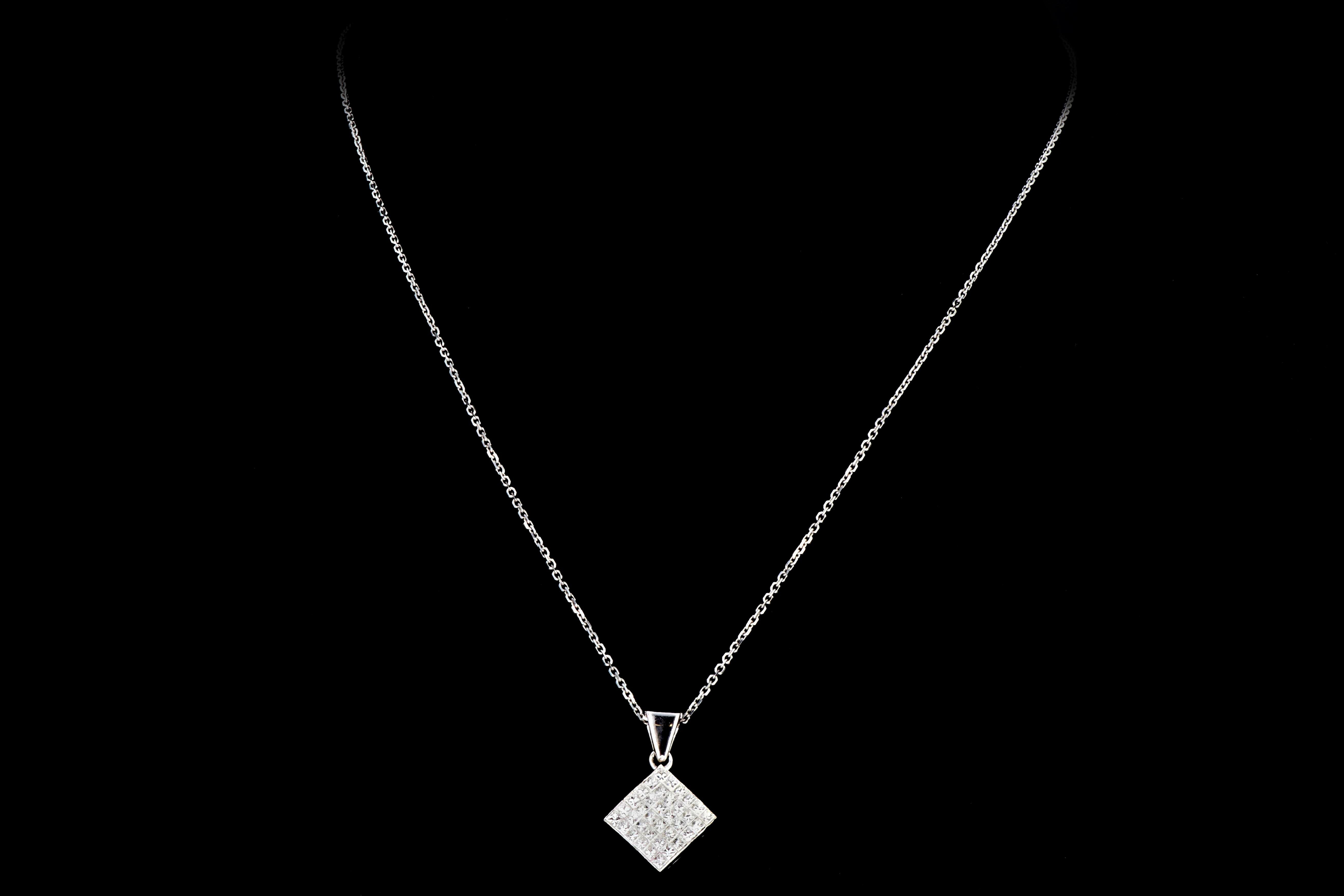 New 18K 1 Carat Princess Cut Cluster Diamond Pendant Necklace - Queen May