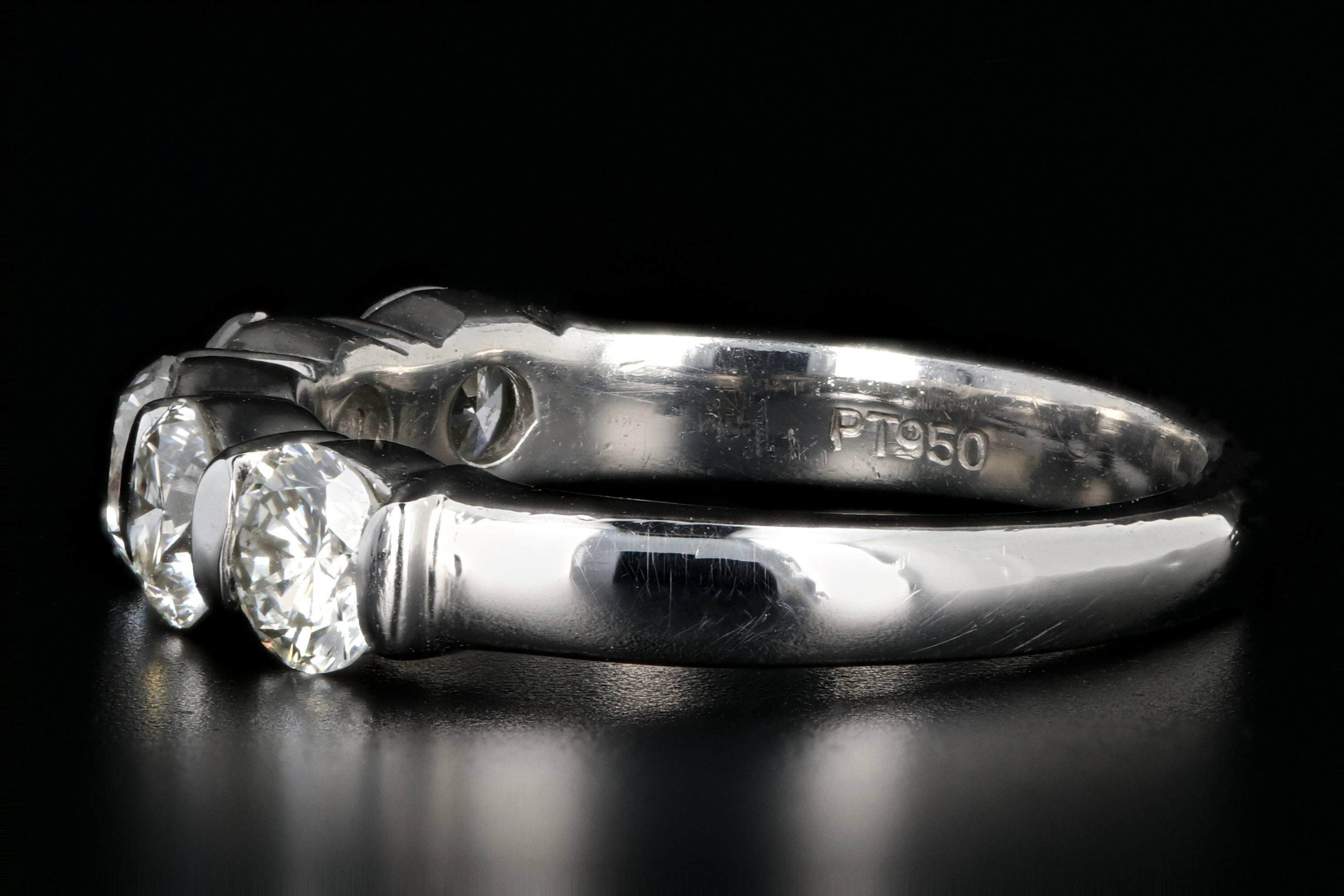 Modern Platinum 1 Carat Round Brilliant Cut Diamond 5 Stone Band - Queen May