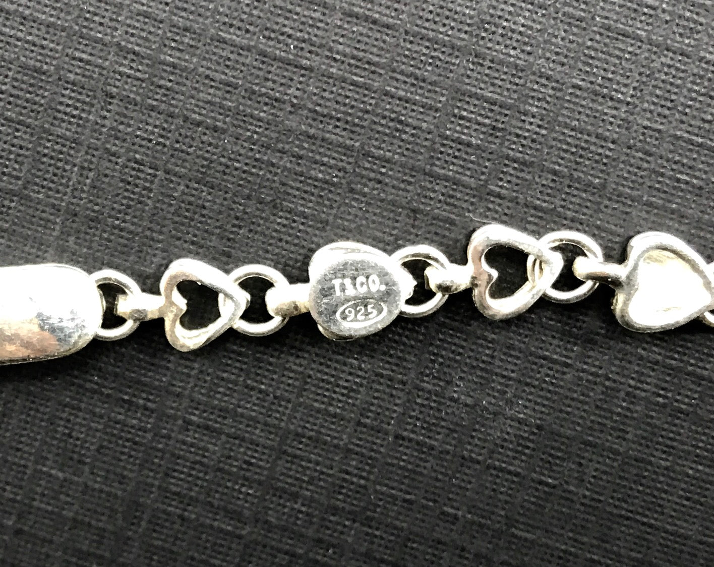 Tiffany & Co Sterling Silver Heart Continuous Chain Link Necklace 16.25" - Queen May