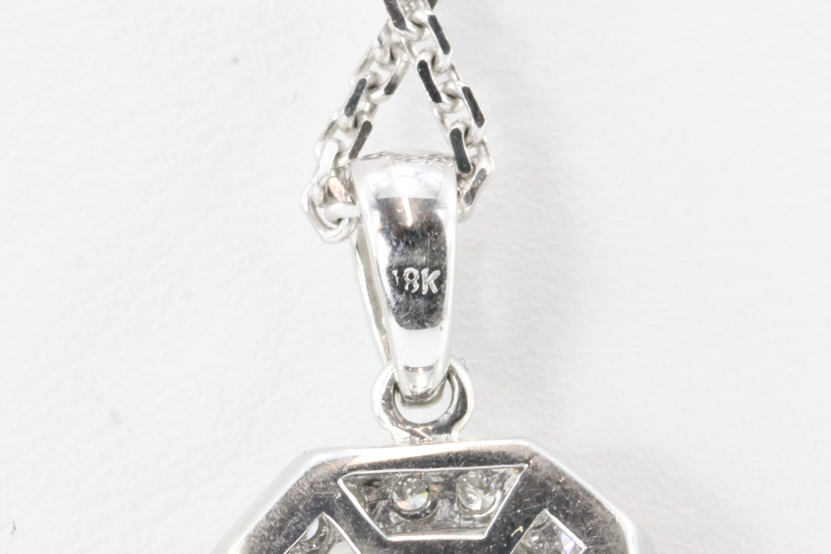 18k White Gold 2 Carat Blue Sapphire & Diamond Necklace - Queen May