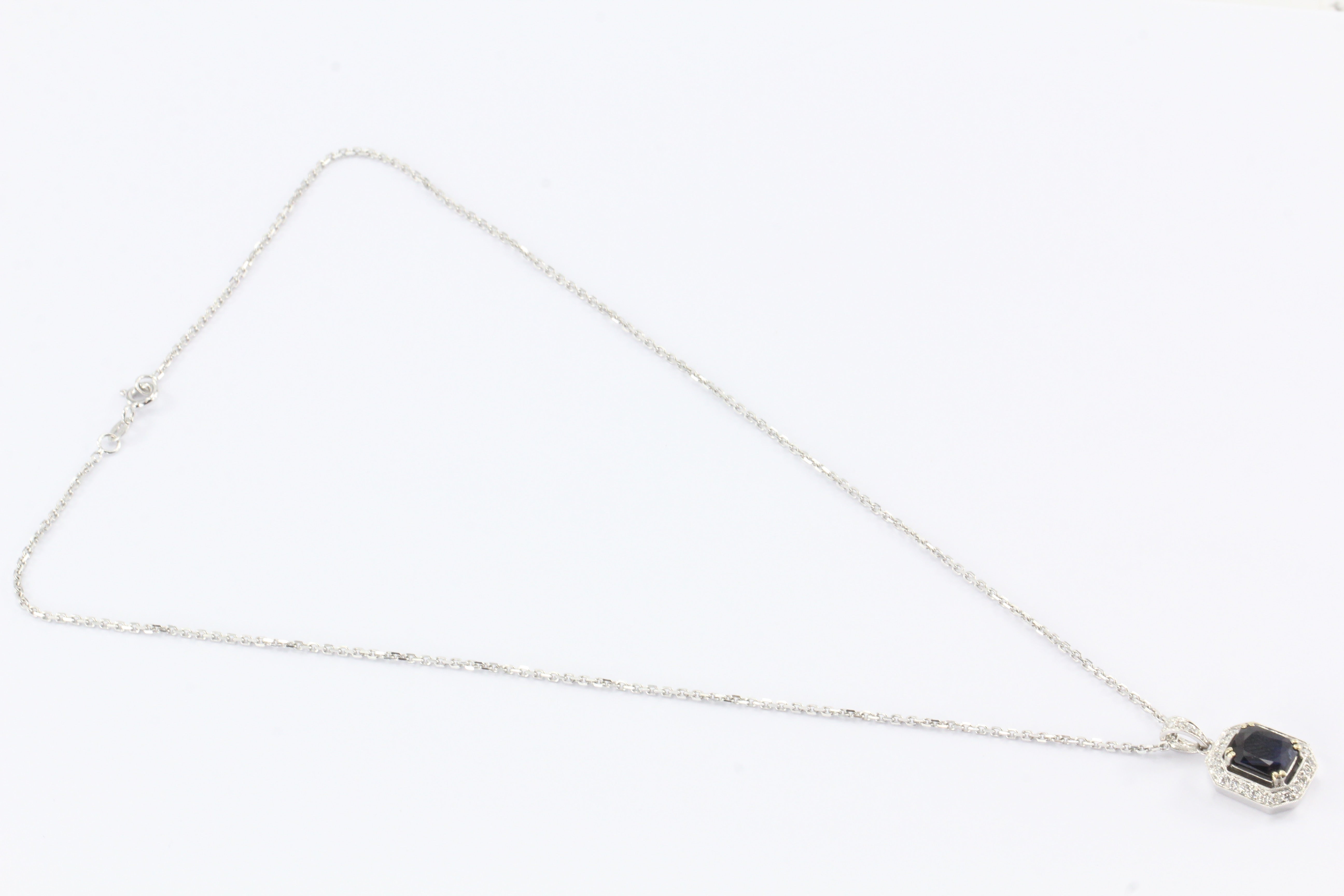 18k White Gold 2 Carat Blue Sapphire & Diamond Necklace - Queen May