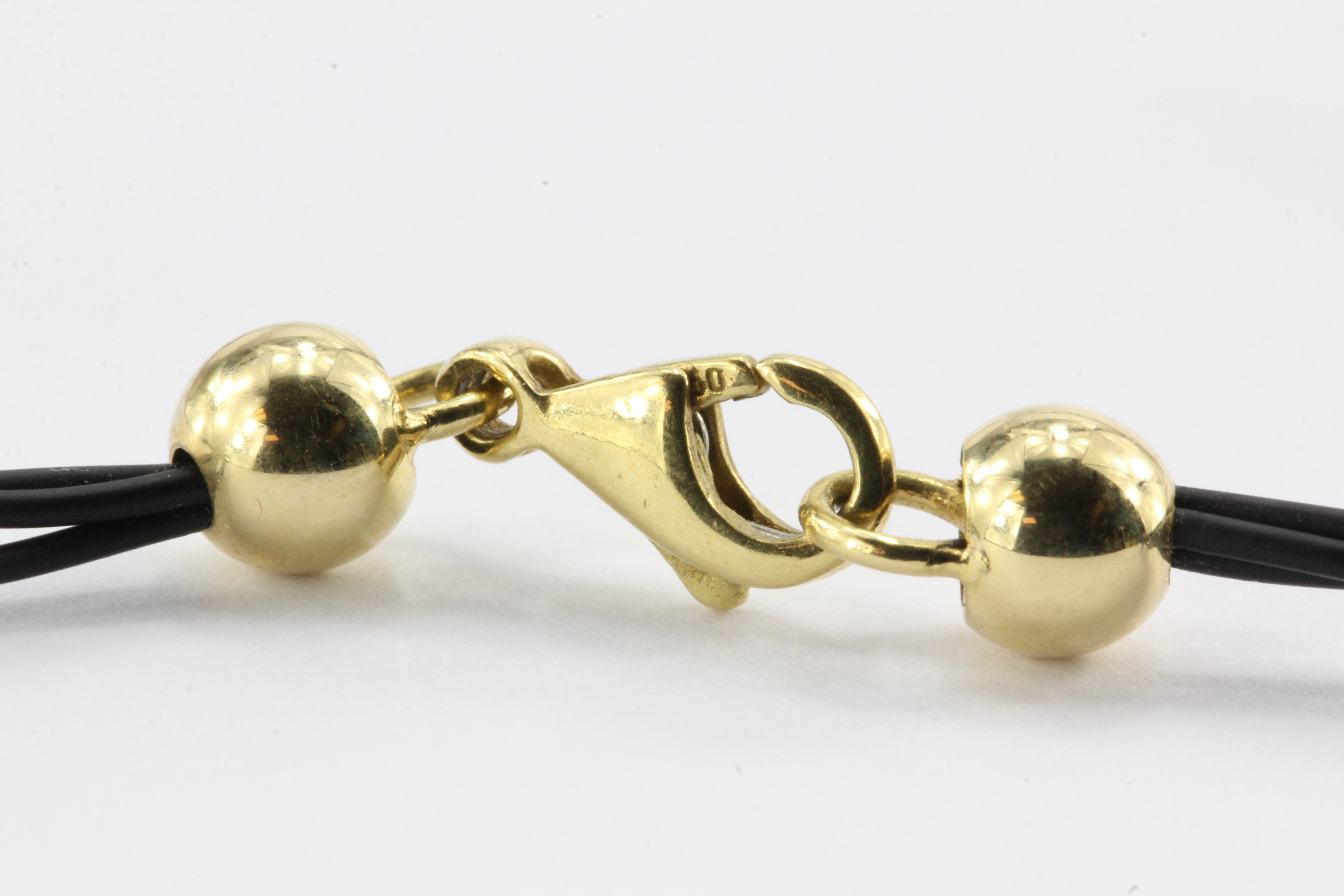 Roberto Coin 18K Gold Diamond & Pink Enamel Hinged Heart Necklace - Queen May