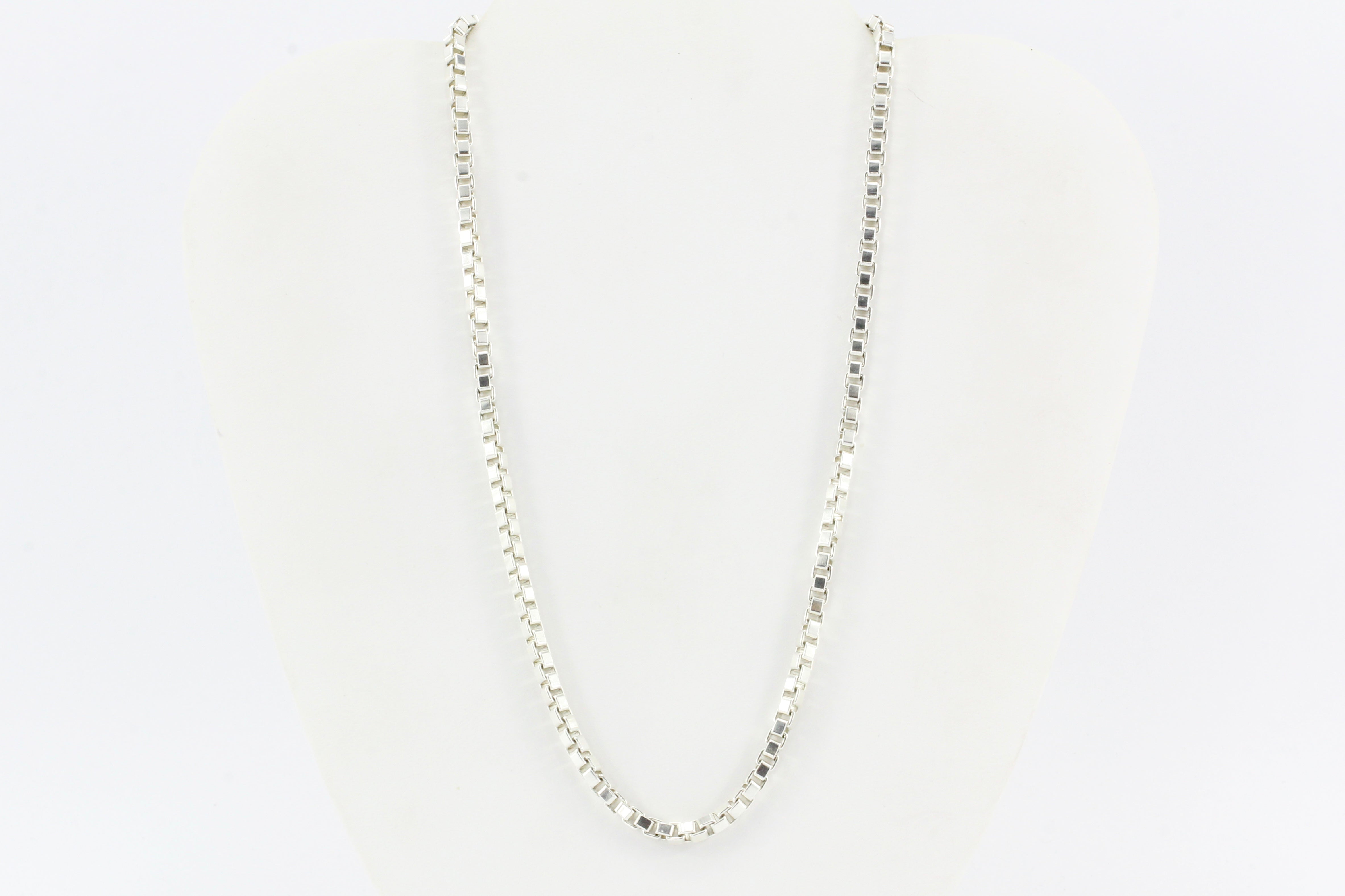 Tiffany & Co Sterling Venetian Link Necklace - Queen May