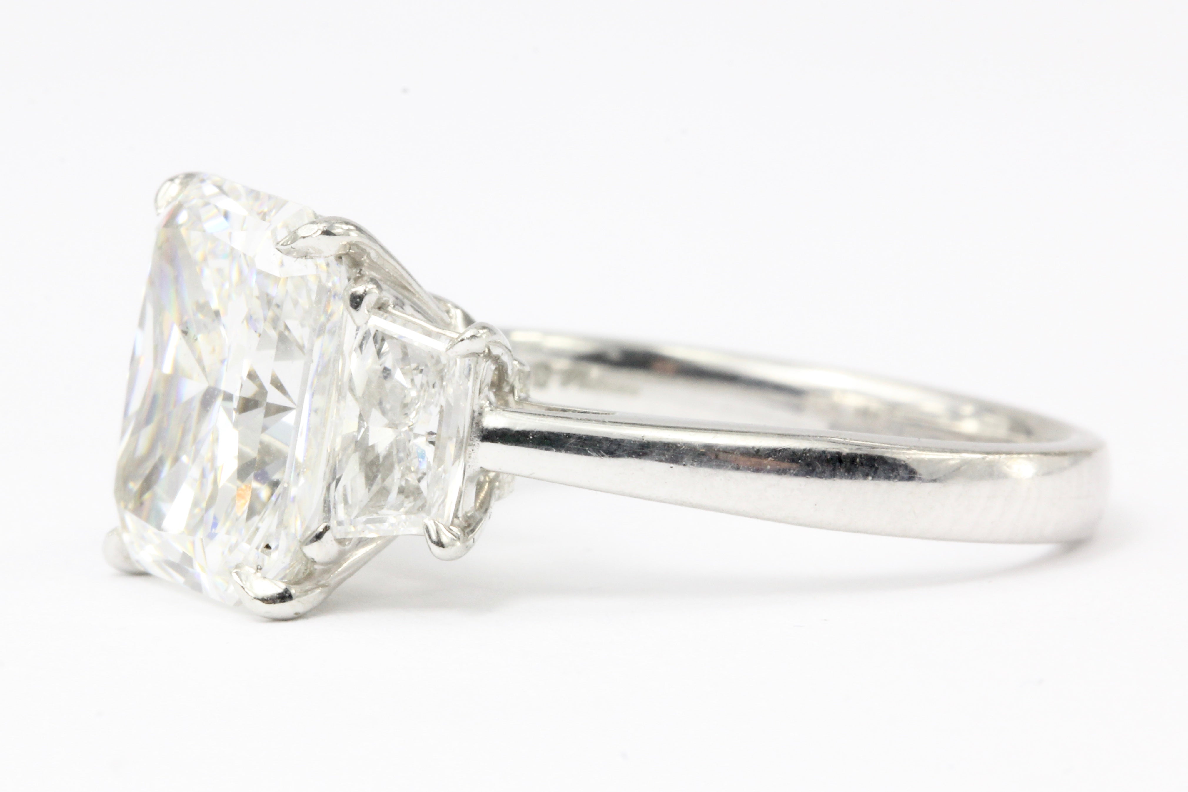 Platinum 4.01CT Radiant Cut Diamond Engagement Ring - Queen May