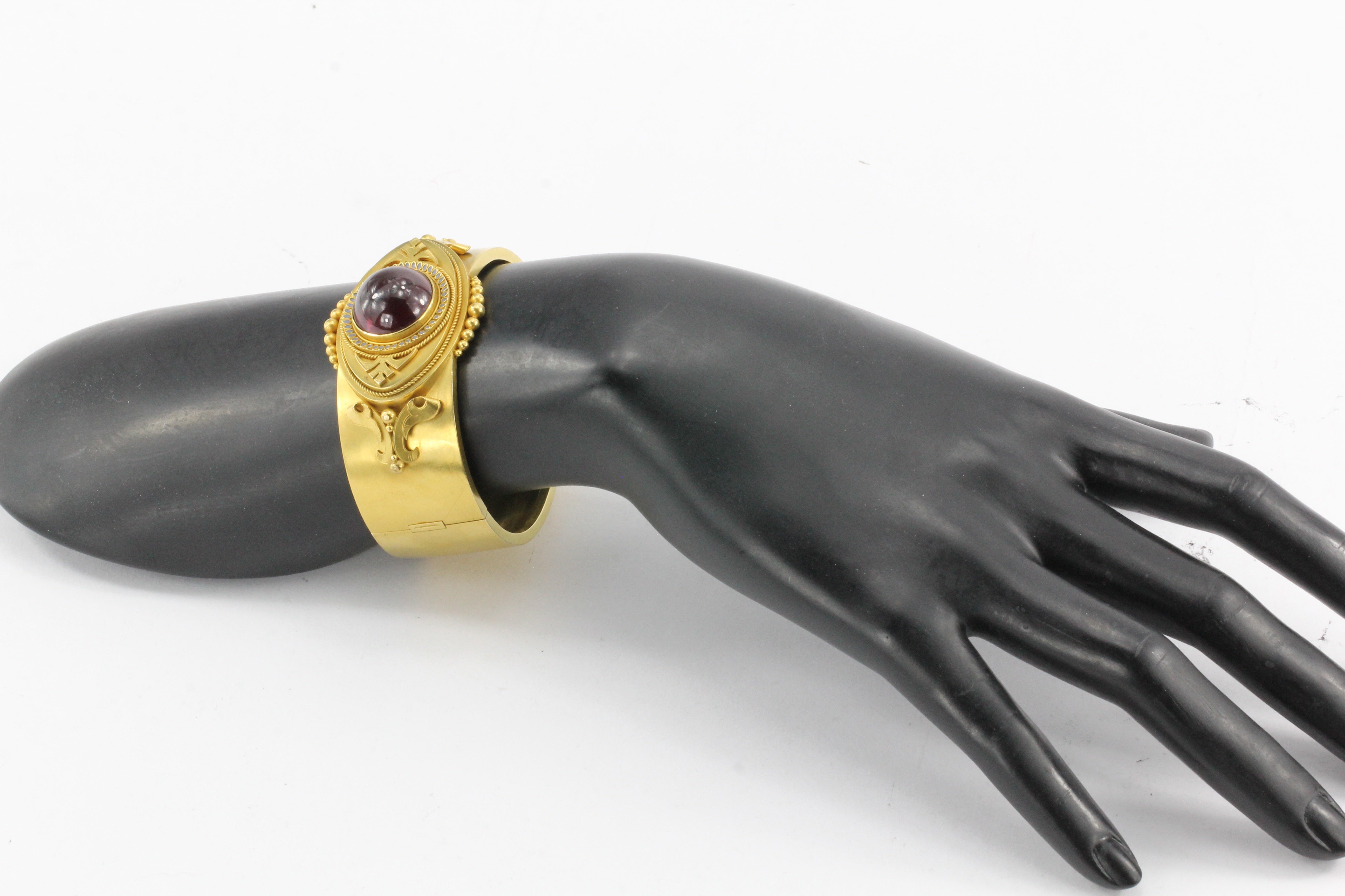 Victorian Scottish 15K Gold Garnet Carbuncle Enamel Bangle Bracelet c.1860's - Queen May