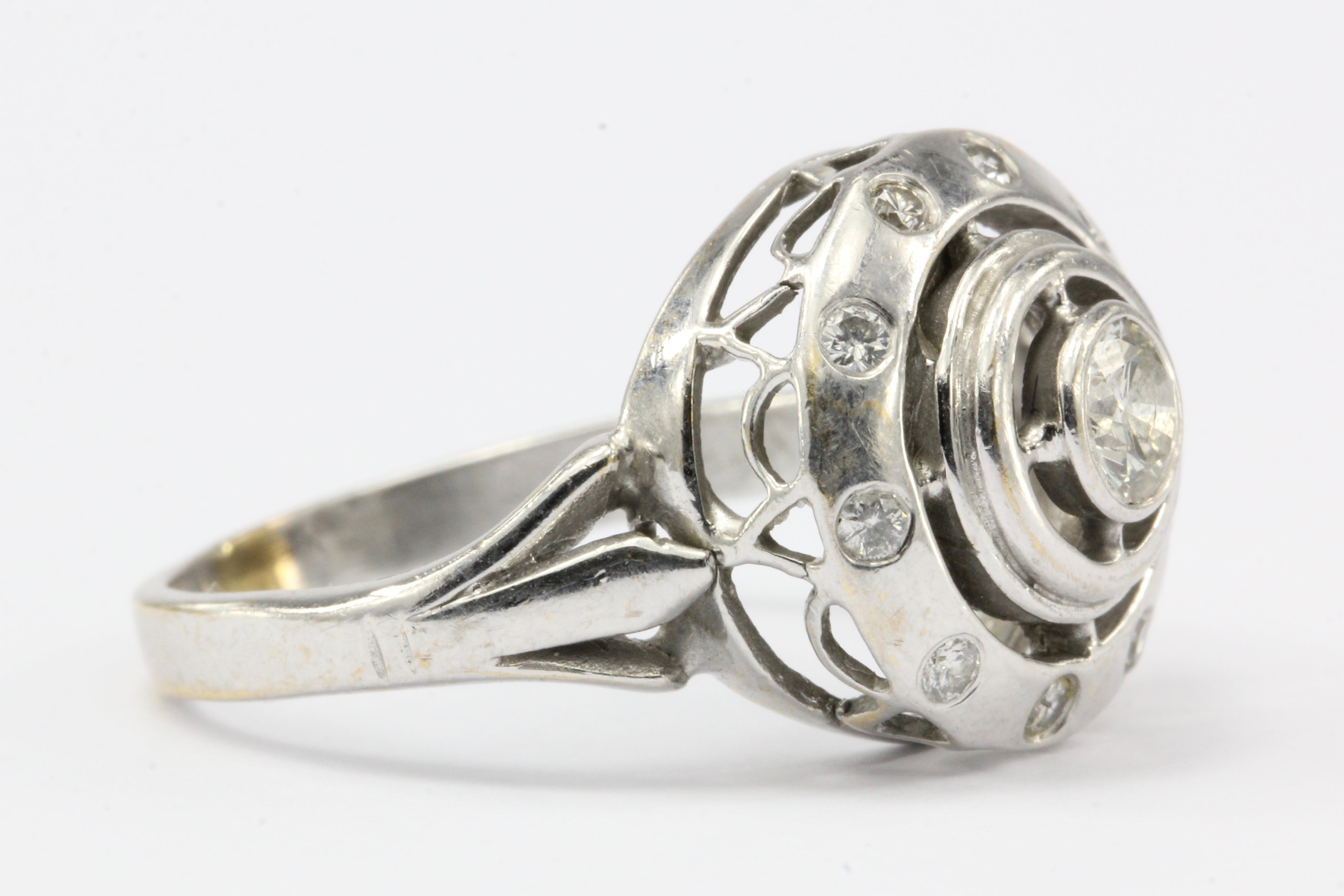 14K White Gold Concentric Circles Diamond Ring Size 6 - Queen May