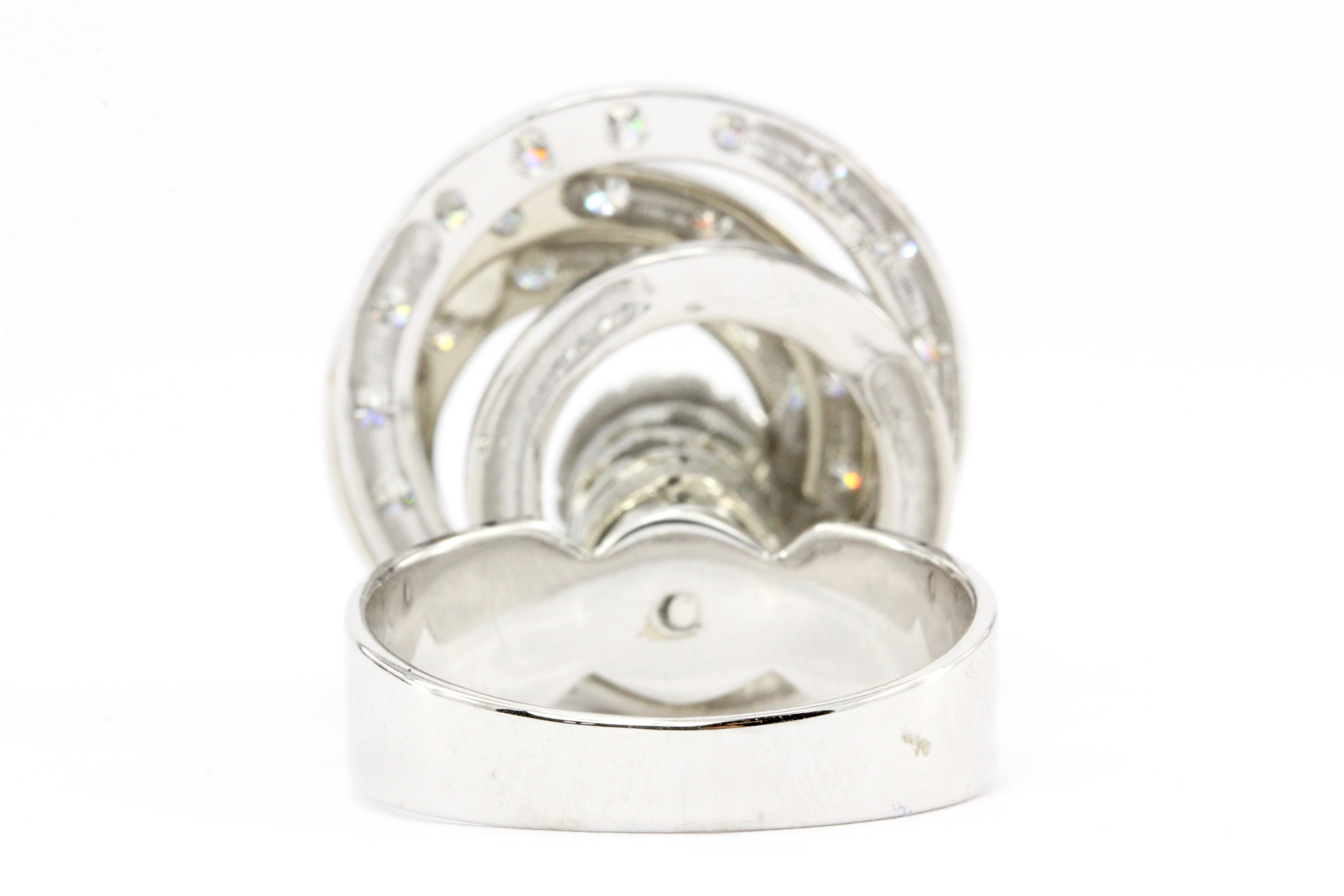 14K White Gold 1CTW Diamond Spinner Ring - Queen May