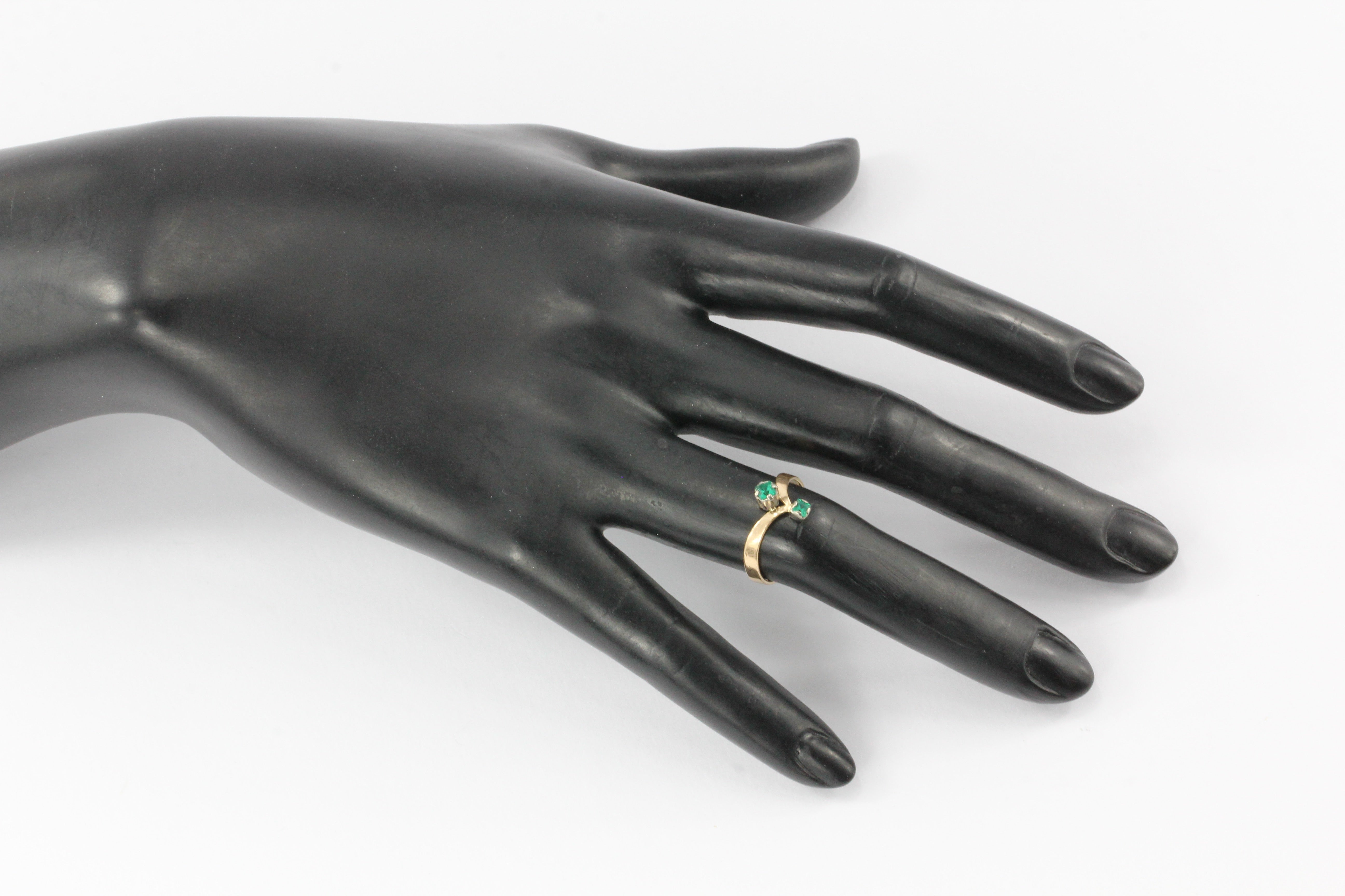 14k Yellow Gold Ukranian Green Spinel Ring Size 6.75 - Queen May