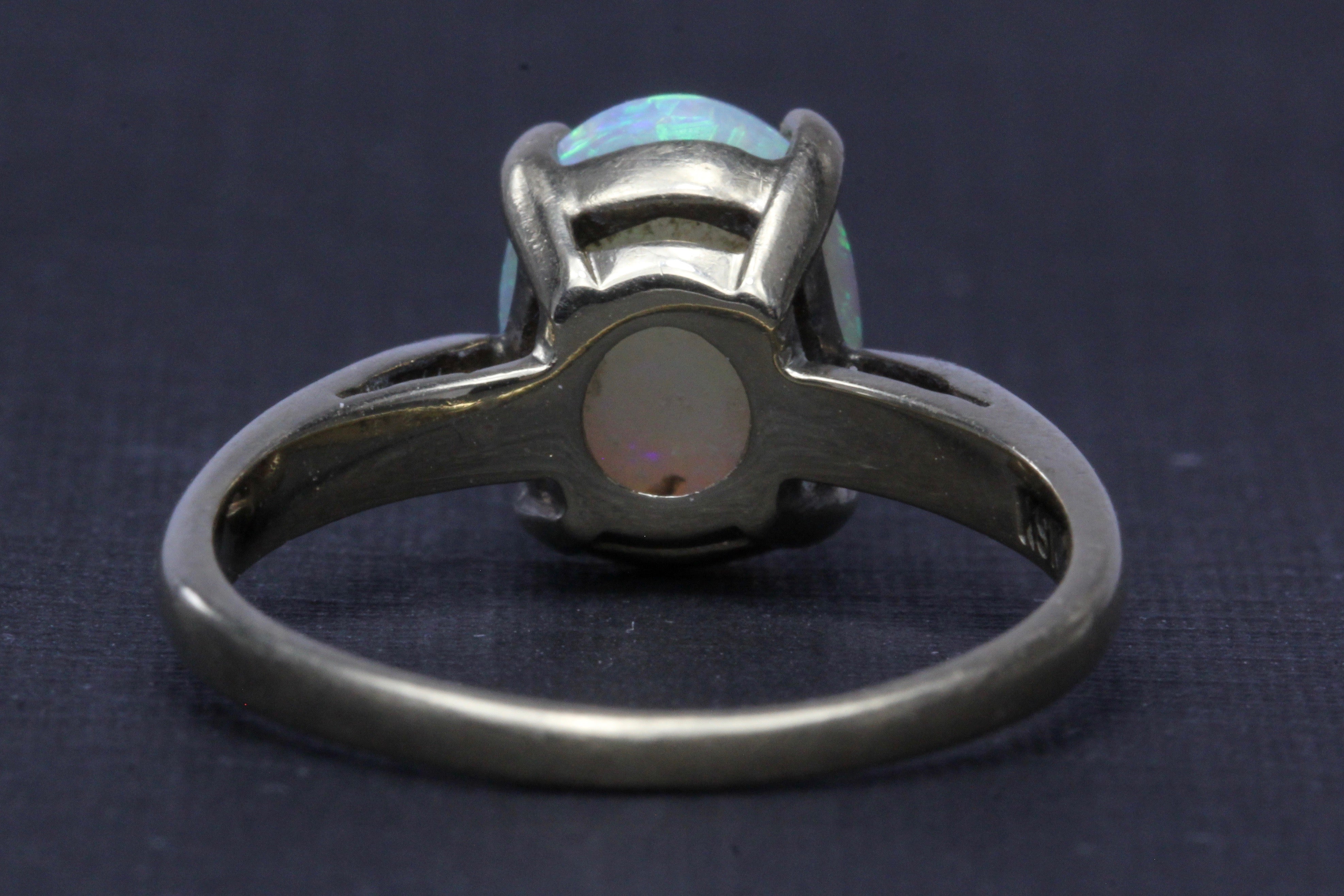 14K Yellow Gold 1.72 Carat Opal Ring Size 5.25 - Queen May