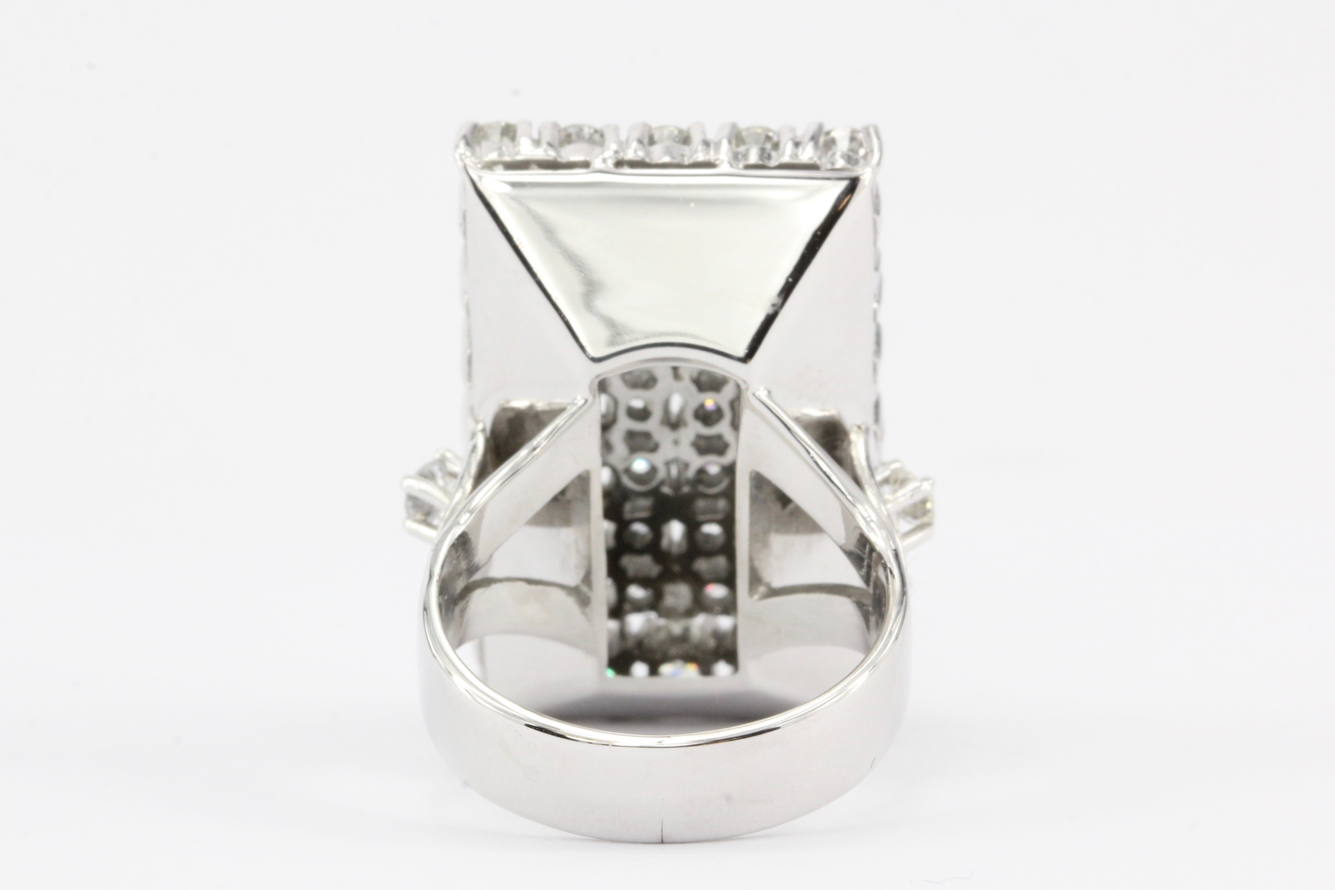 14K White Gold 4 CTW Diamond Ring - Queen May