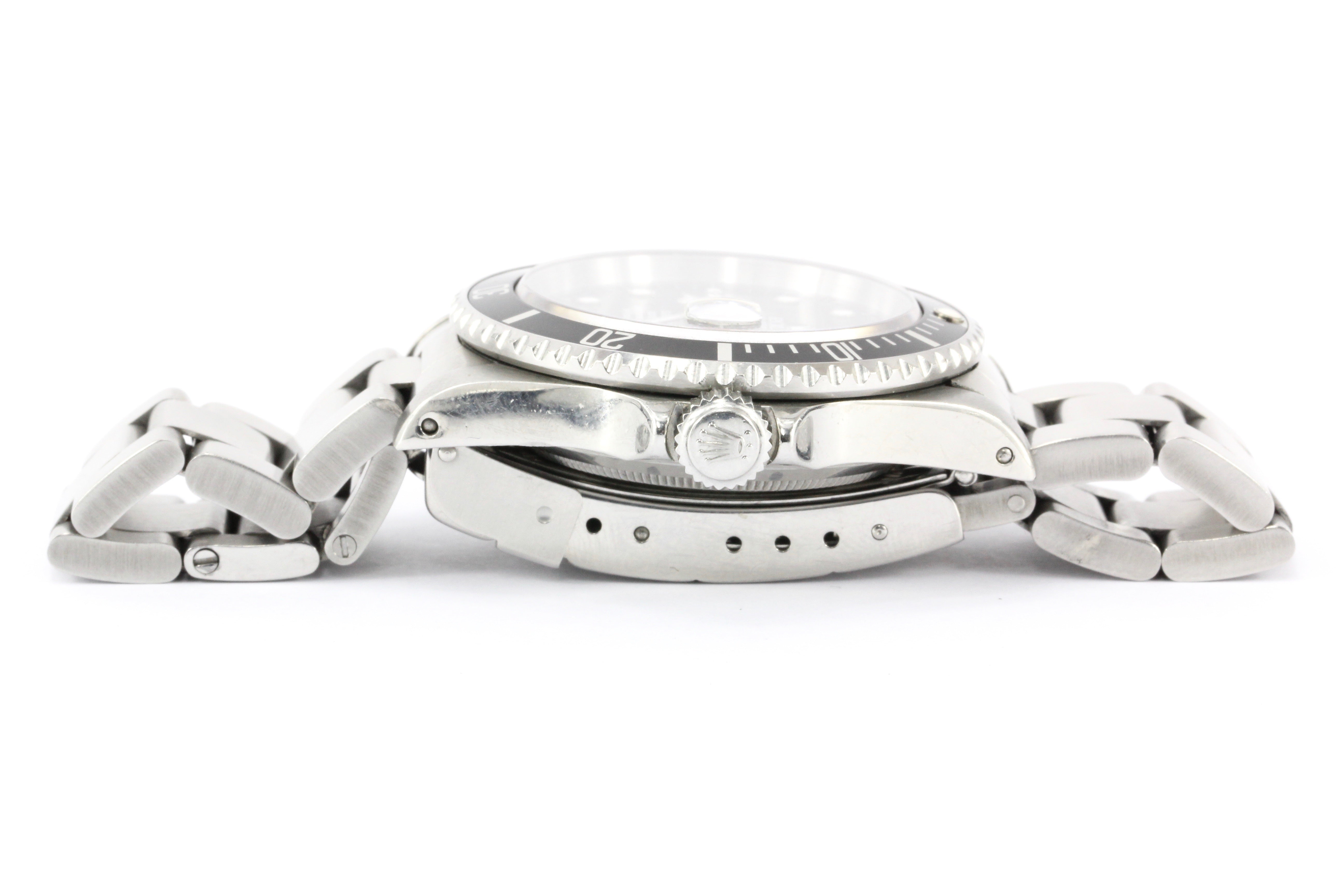 Rolex Submariner Stainless Steel Model 16610 Circa 2005 - Queen May