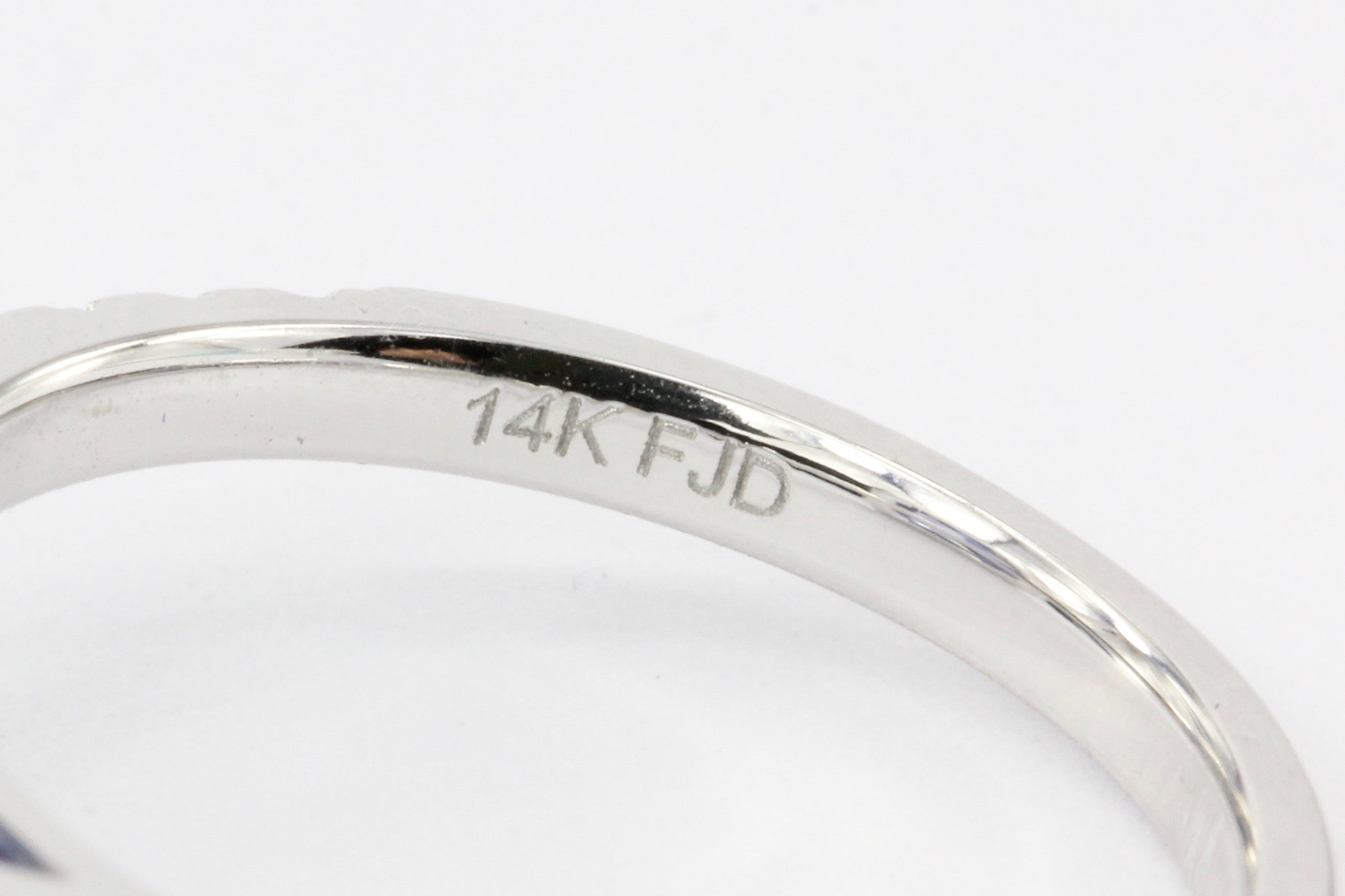 14K White Gold 3.97 Carat Natural Blue Sapphire and Diamond Halo Ring - Queen May