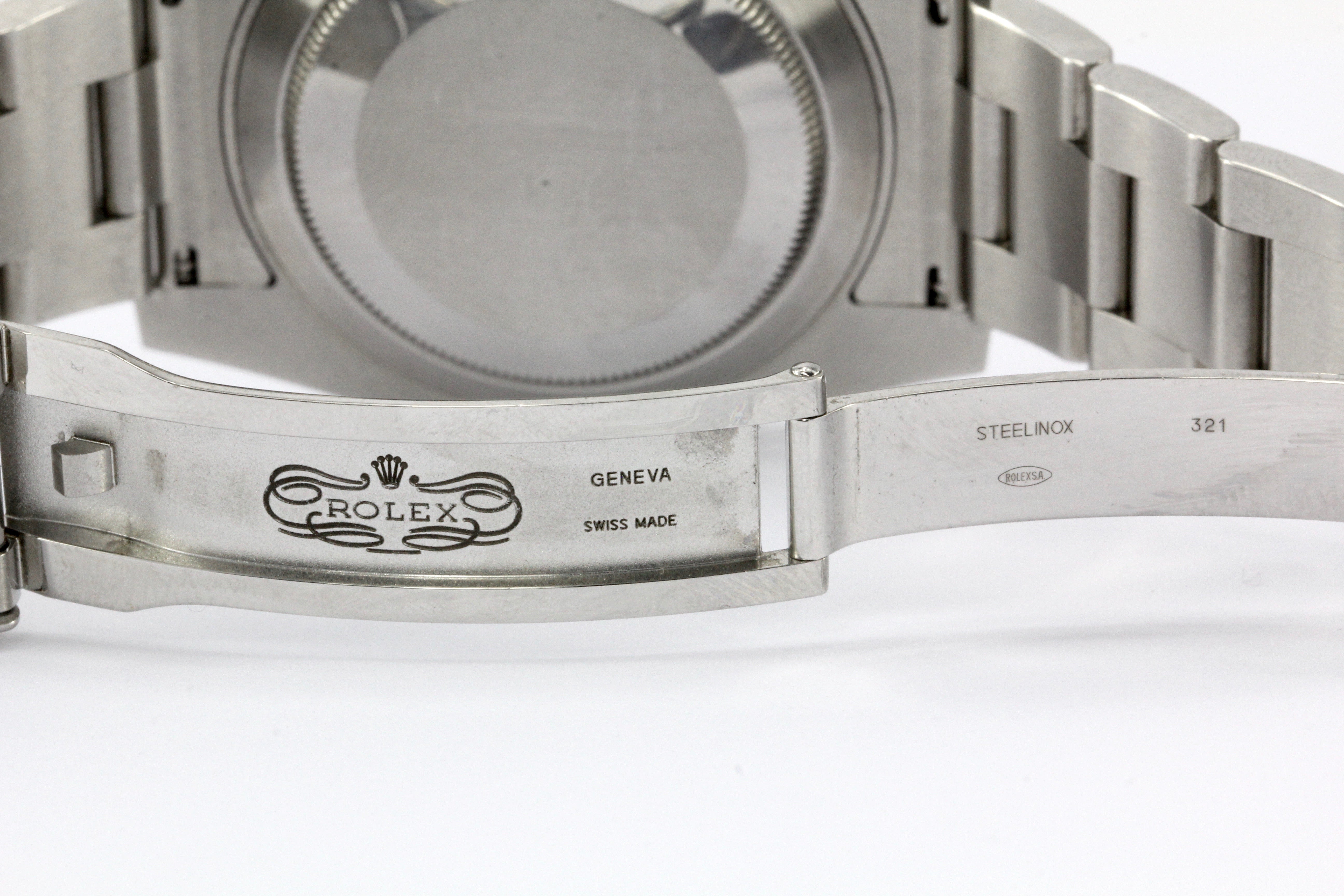 Rolex Submariner 116610 Stainless Steel Black Face 40mm 2013 - Queen May