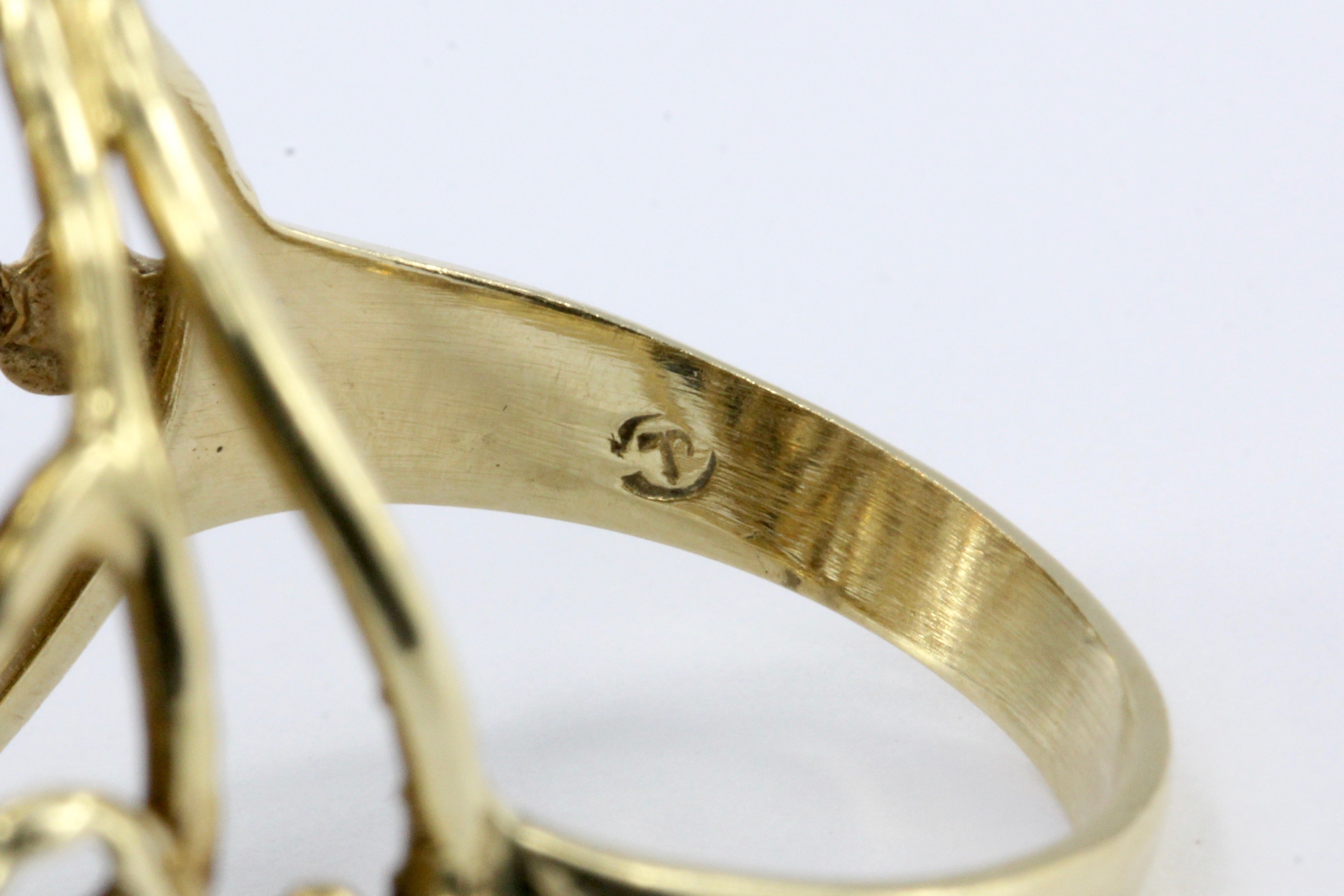 Mid Century 14K Yellow Gold Opal Flower Cocktail Ring Size 7 - Queen May
