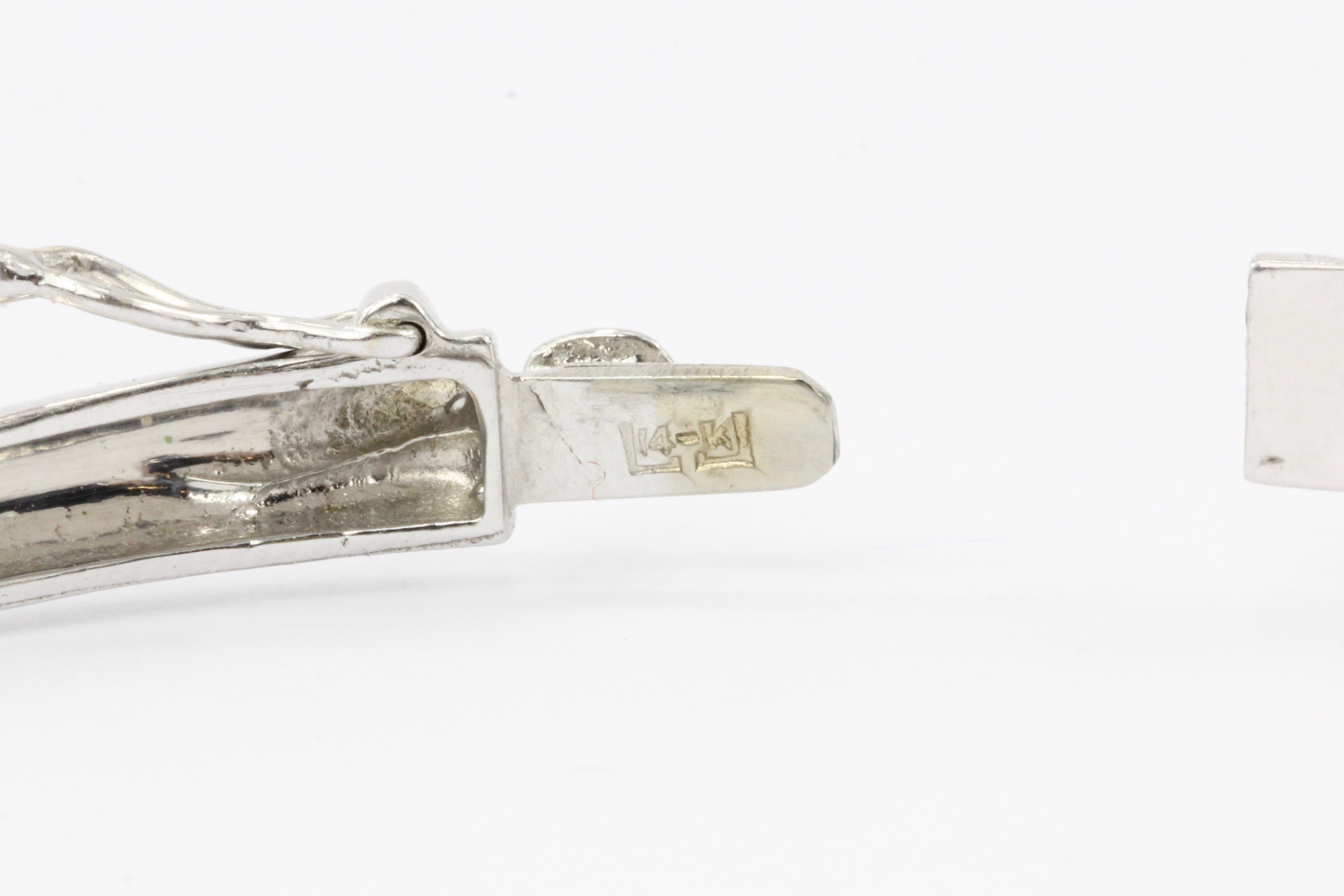Retro 14K White Gold Diamond Bangle Bracelet - Queen May
