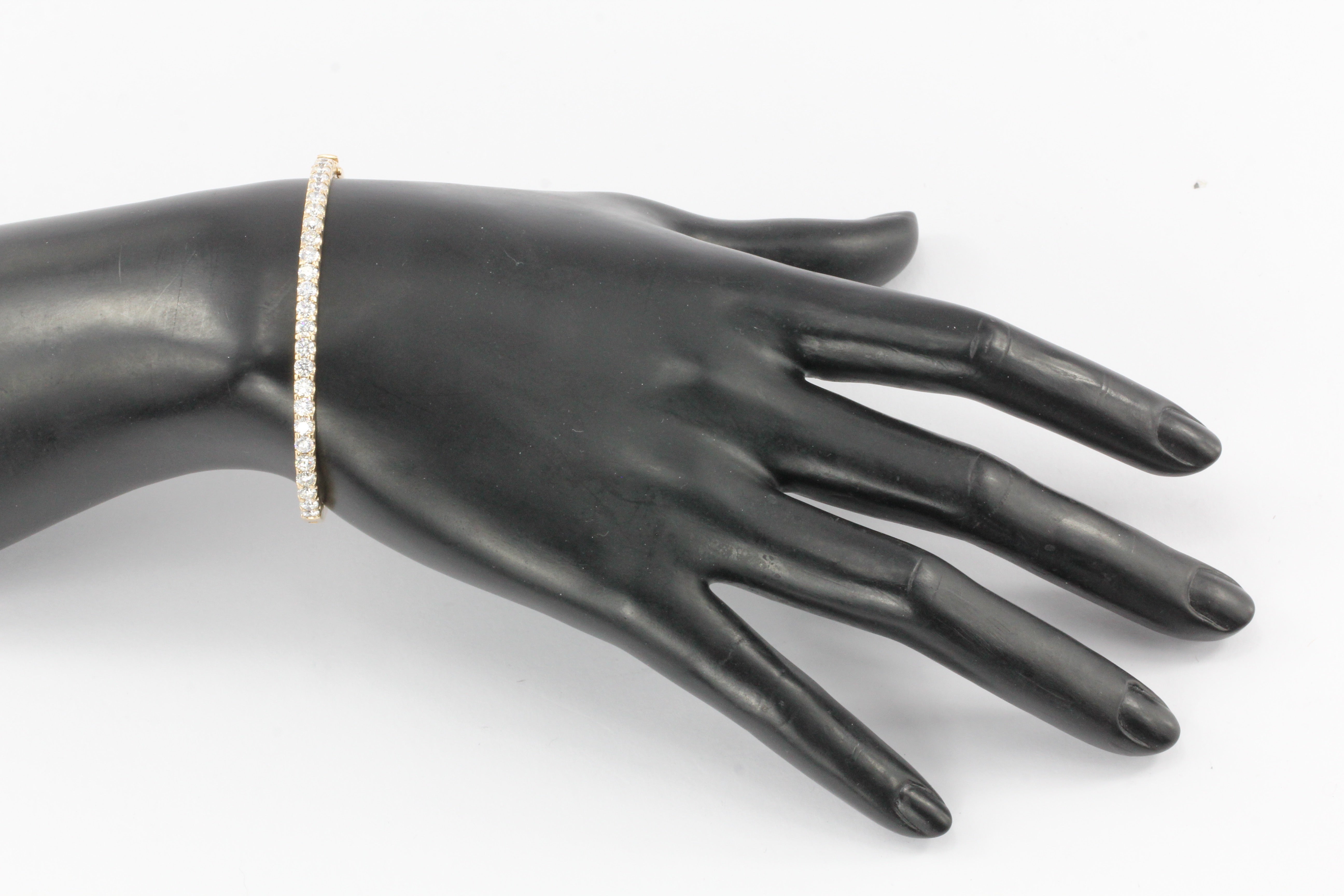 14K Rose Gold 3.12 CT Diamond Bangle Bracelet - Queen May