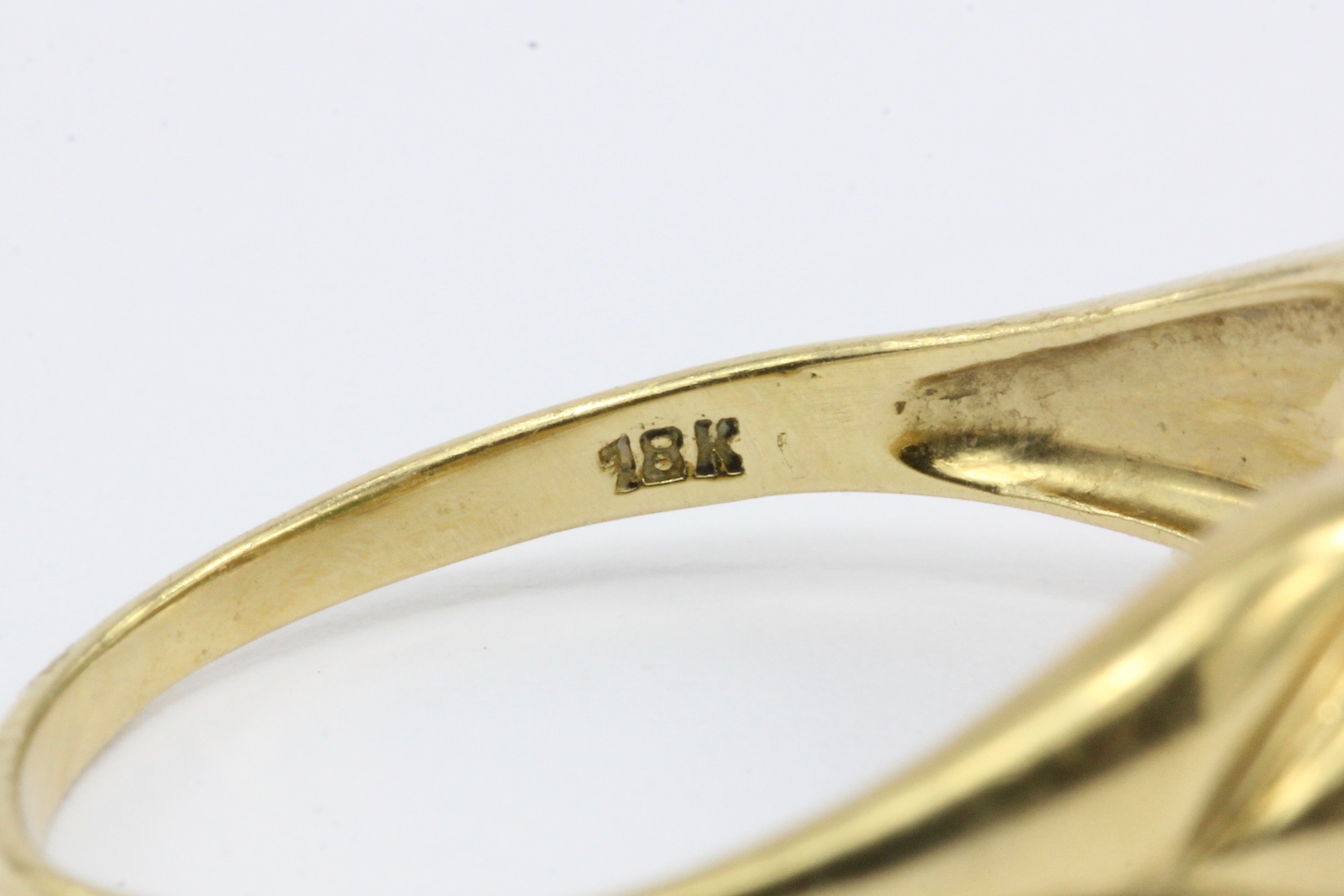 18K Yellow Gold Emerald and Diamond Ring with Heart Motif Size 8 - Queen May