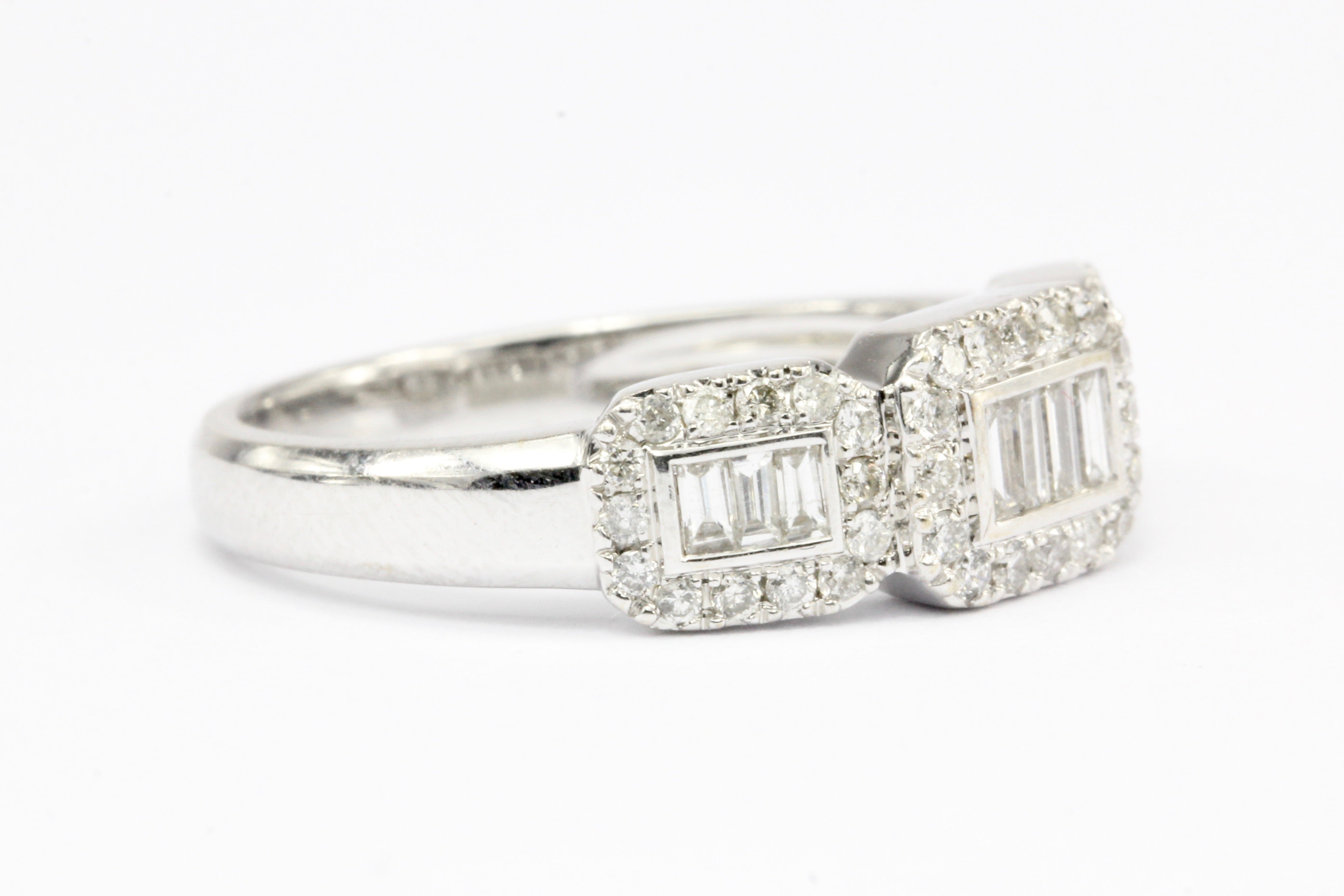 Effy 14K White Gold Diamond Baguette Ring Band Size 7 - Queen May
