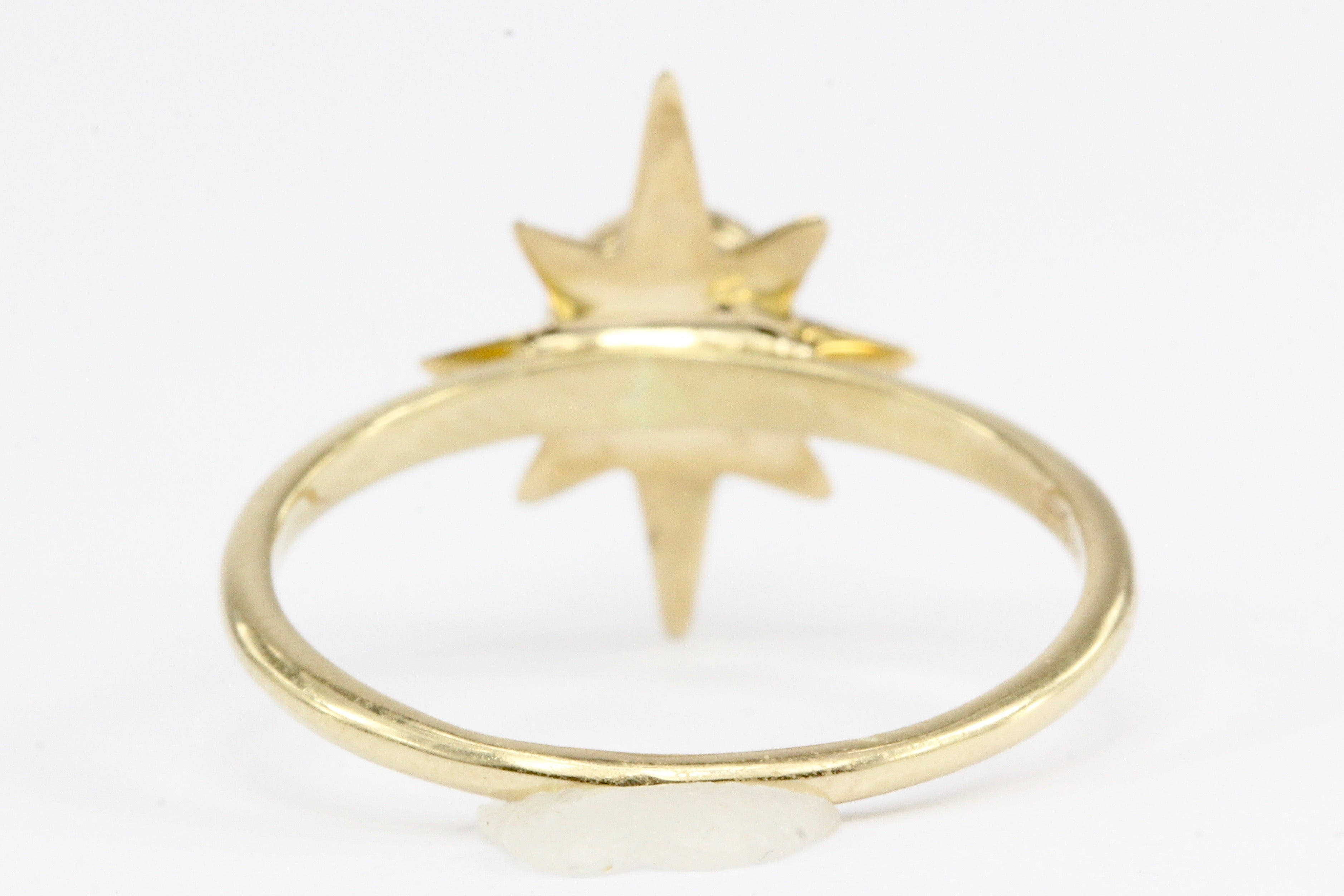 14K Yellow Gold Pink Star Sapphire Ring Size 7 - Queen May