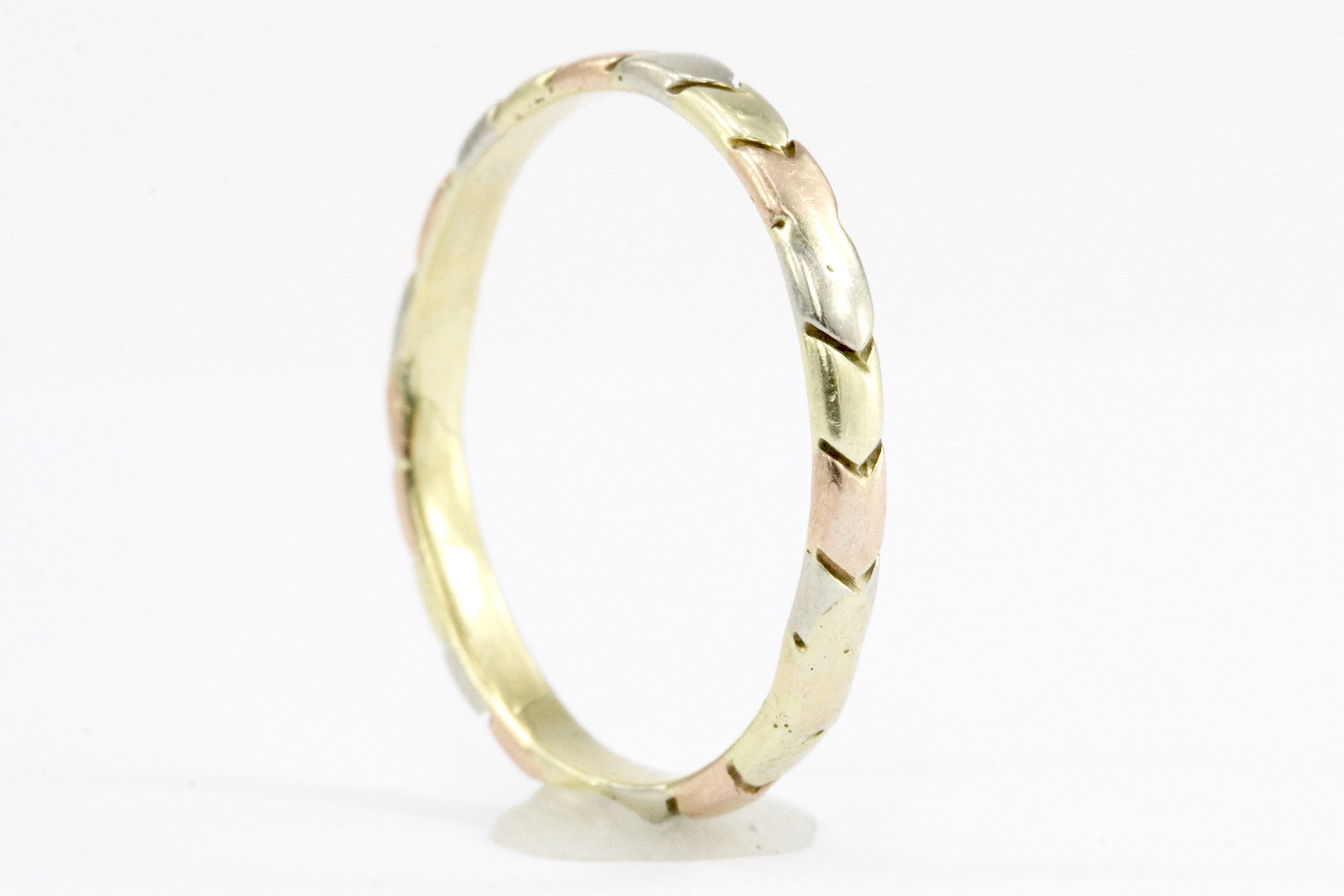 Art Deco 14K White Rose & Yellow Gold Chevron Pattern Band Size 7.25 - Queen May