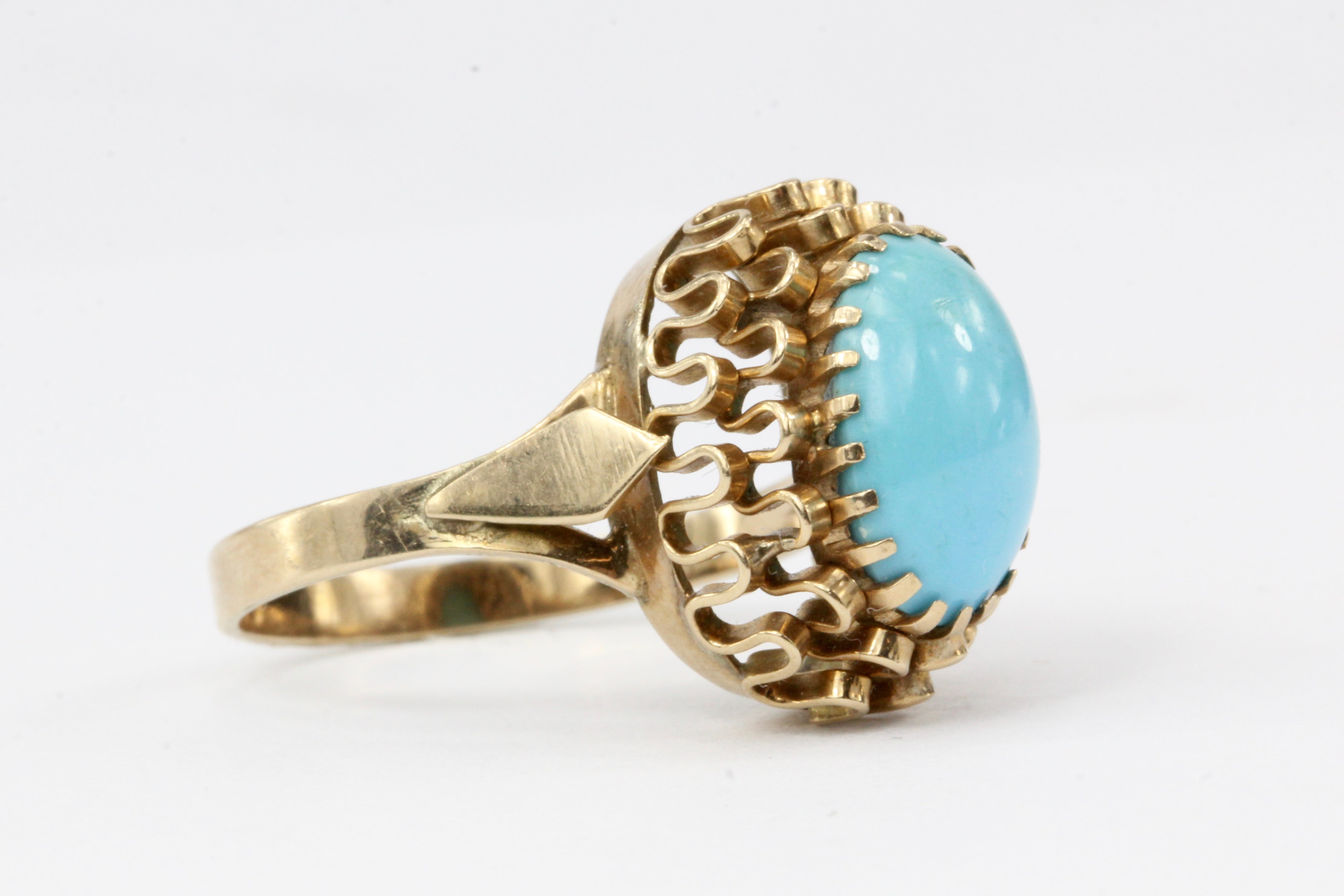 Retro 14K Gold 2 CT Persian Turquoise Ring - Queen May