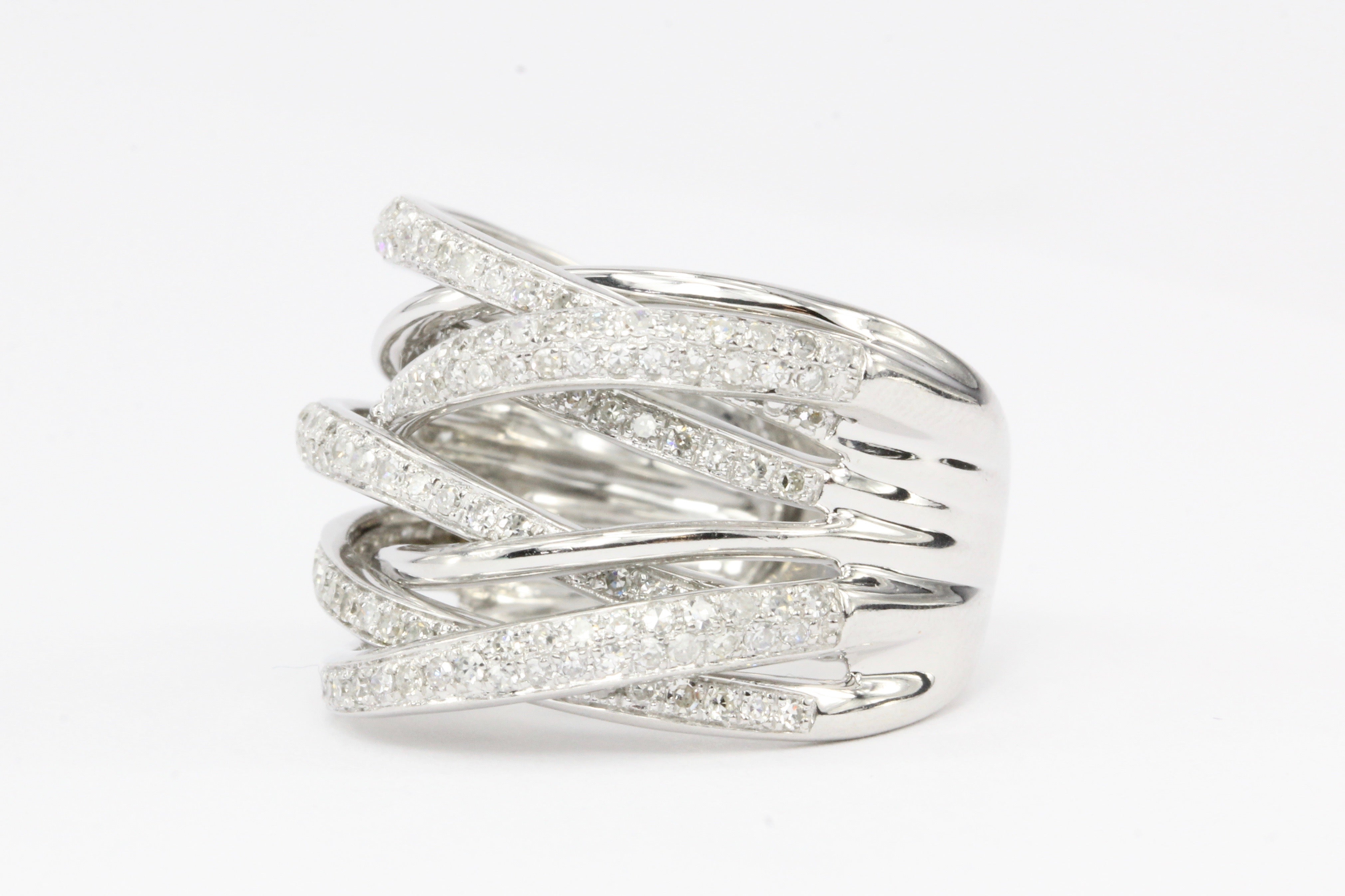 14K White Gold Crossover 1 CTW Diamond Ring - Queen May