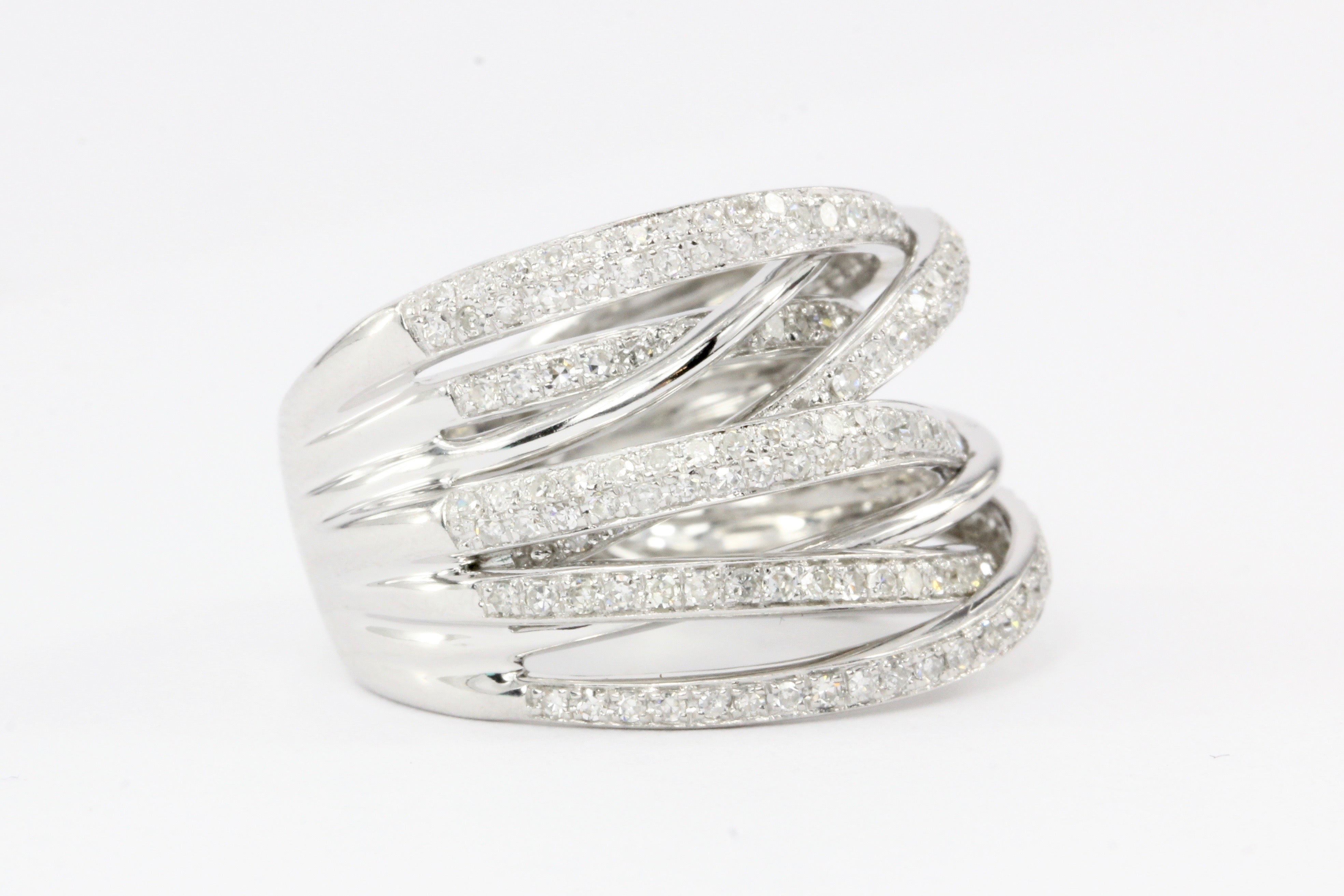 14K White Gold Crossover 1 CTW Diamond Ring - Queen May