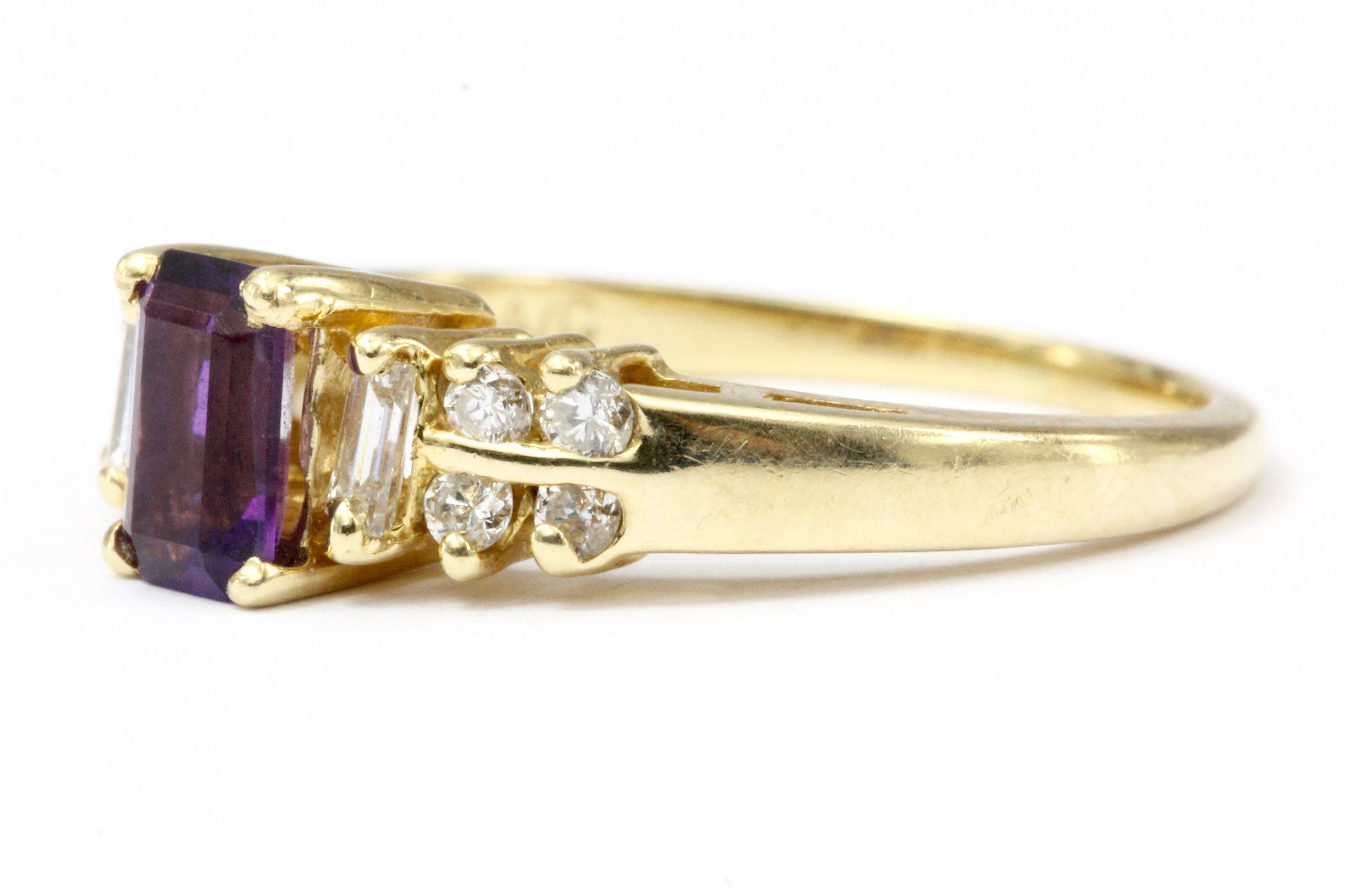 14K Yellow Gold .40 CT Amethyst and Diamond Ring Size 5.75 - Queen May