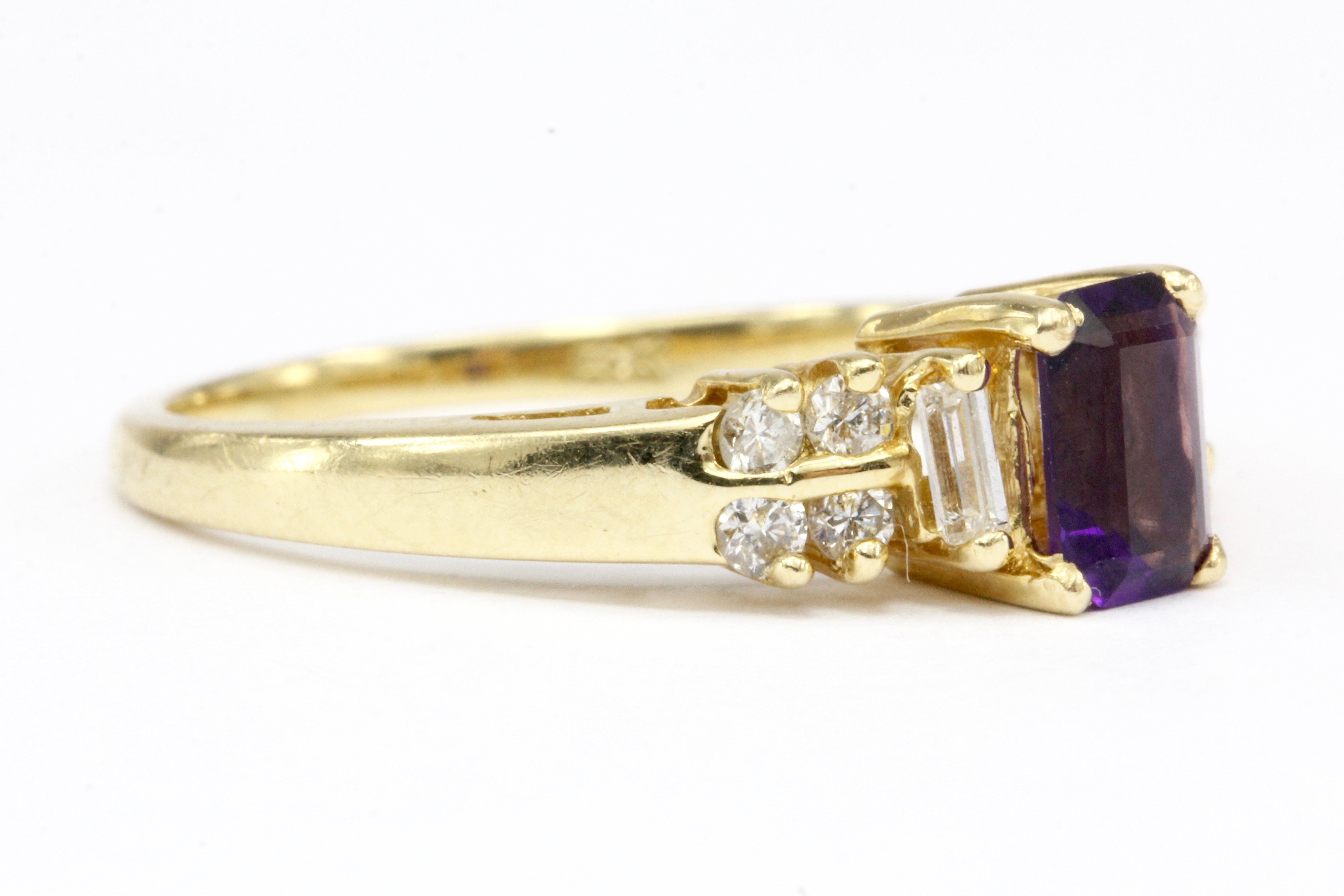 14K Yellow Gold .40 CT Amethyst and Diamond Ring Size 5.75 - Queen May