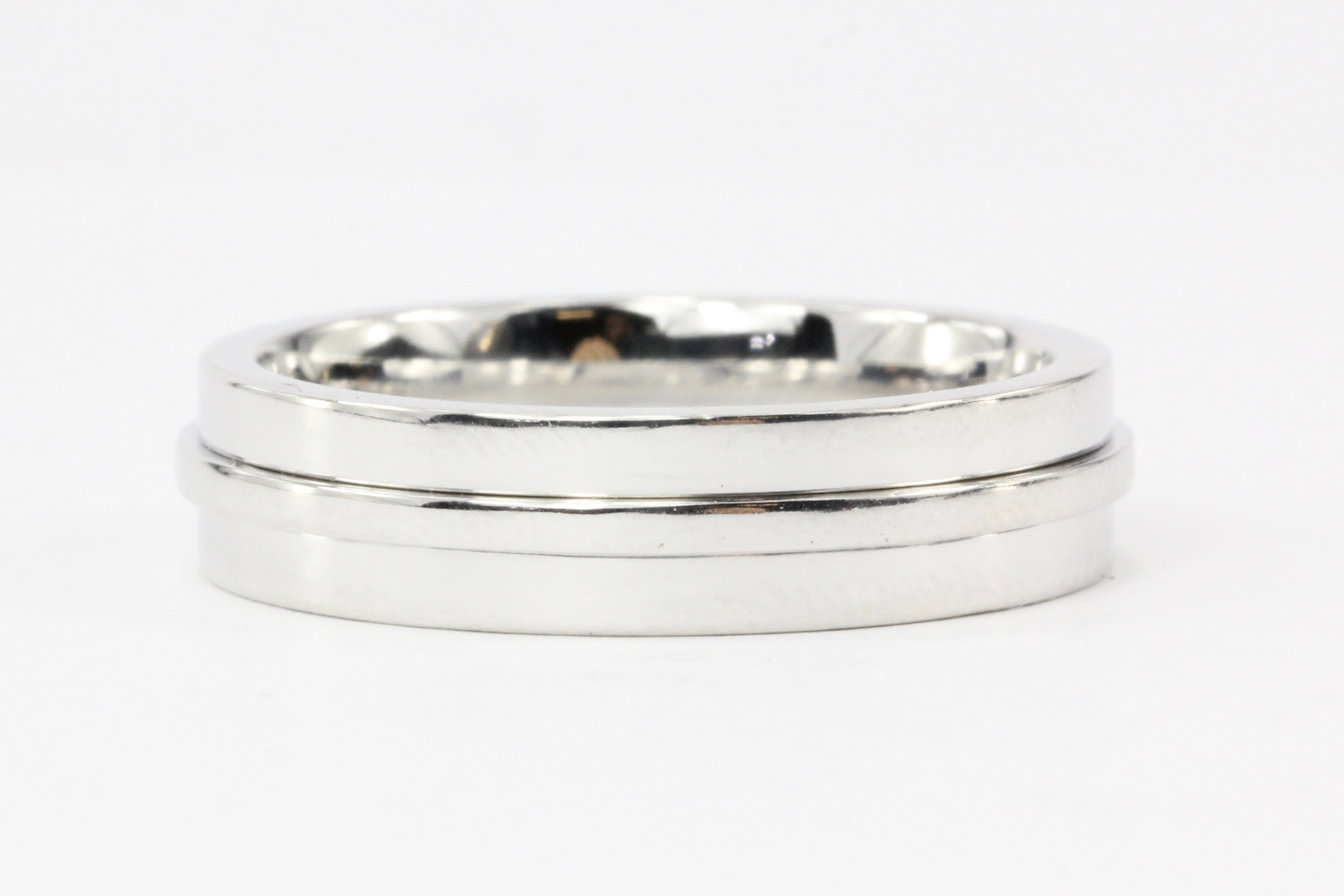 Tiffany & Co. T Two 18K White Gold Ring - Queen May