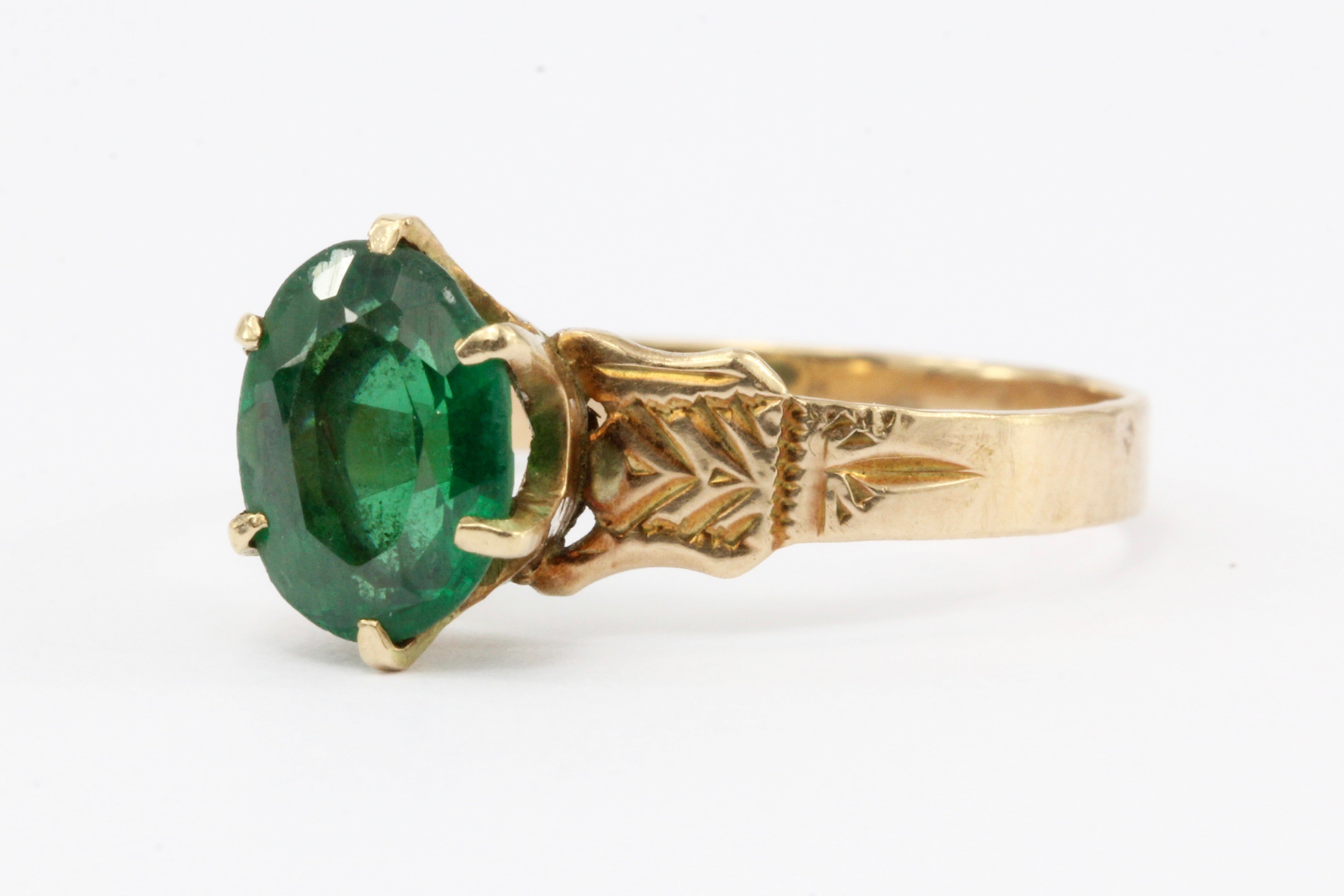 Victorian 10K Rose Gold & Emerald Ring c.1890 - Queen May