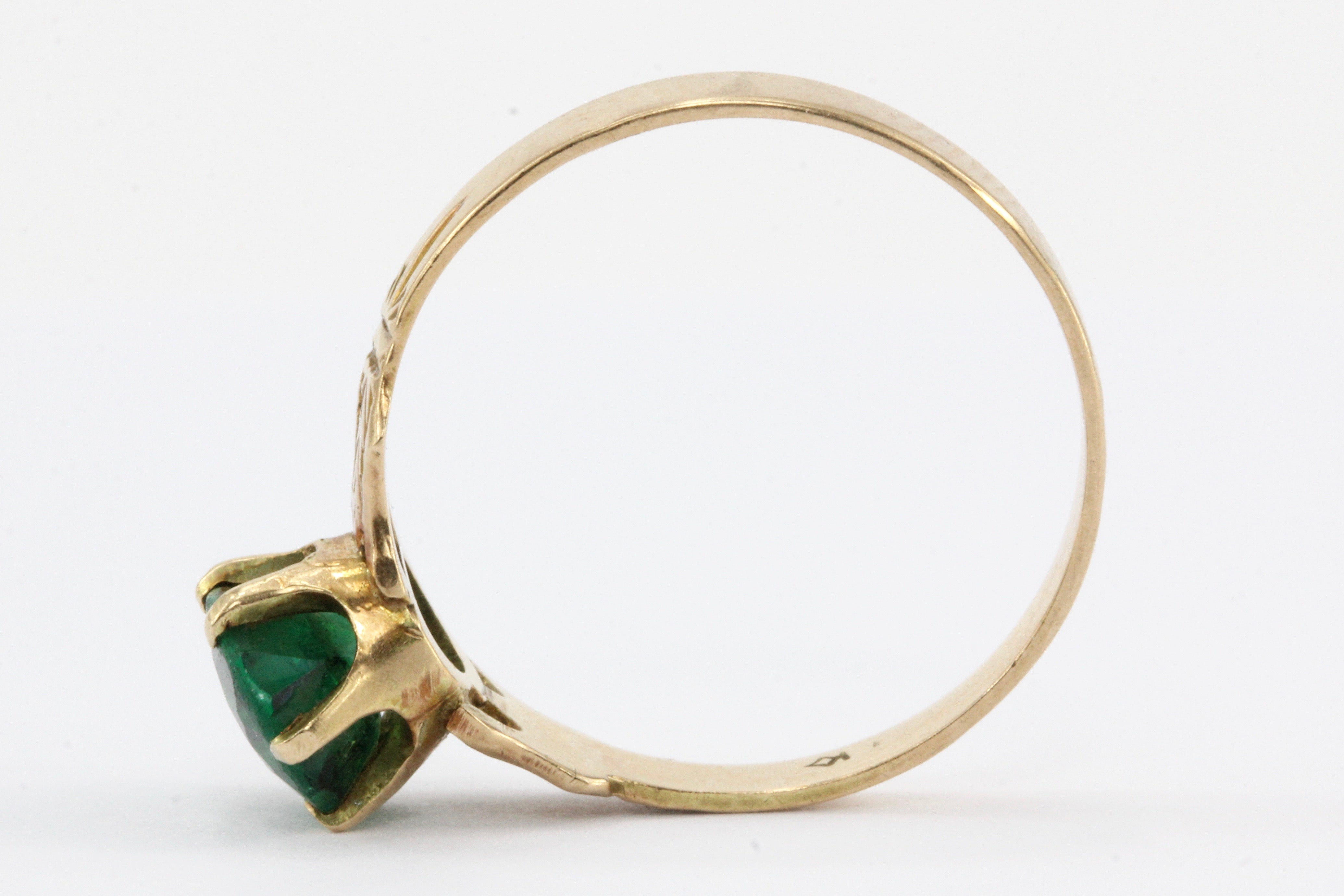 Victorian 10K Rose Gold & Emerald Ring c.1890 - Queen May