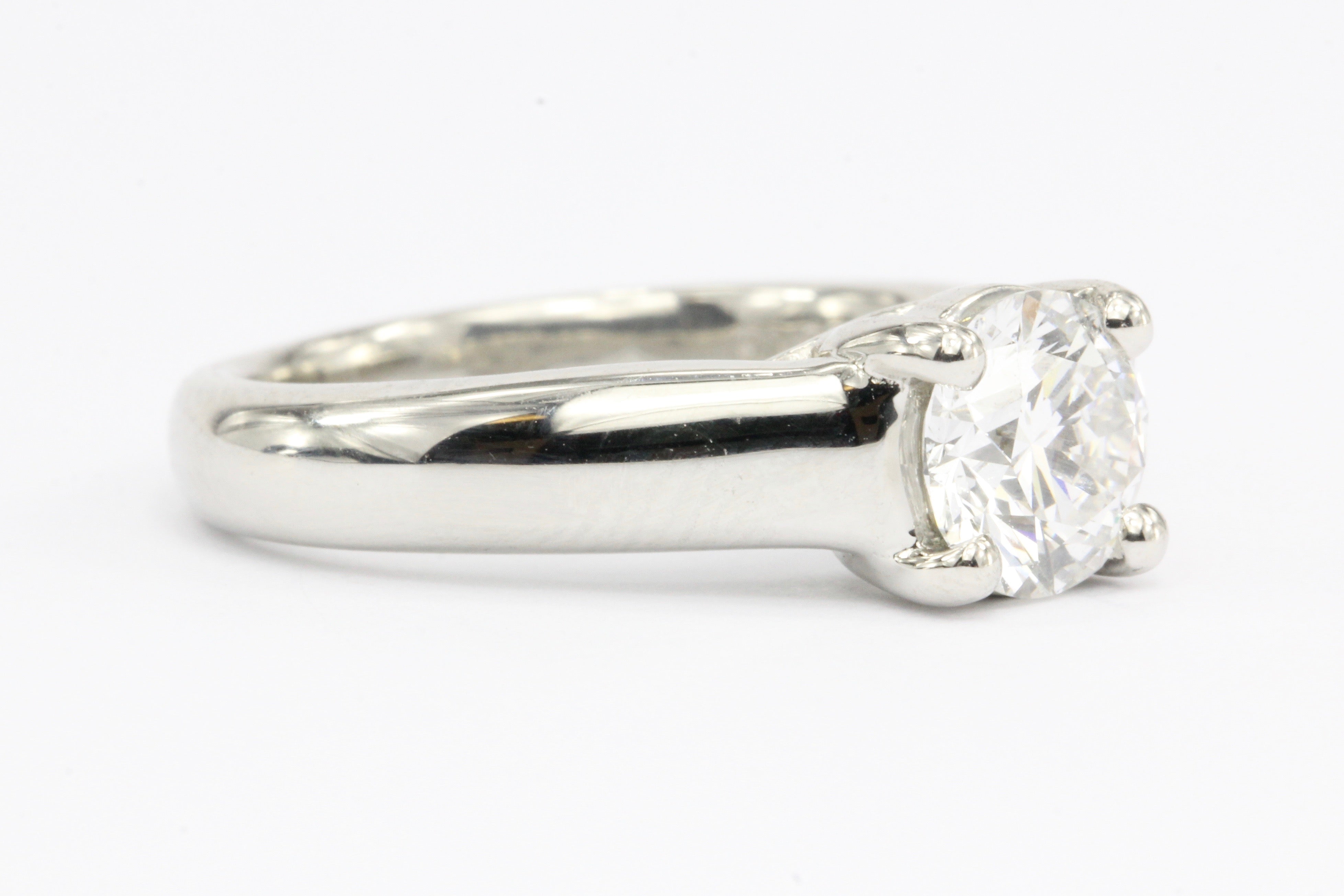 Platinum 1.12 Carat D/Vs2 Round Brilliant Diamond Solitaire Engagement Ring - Queen May