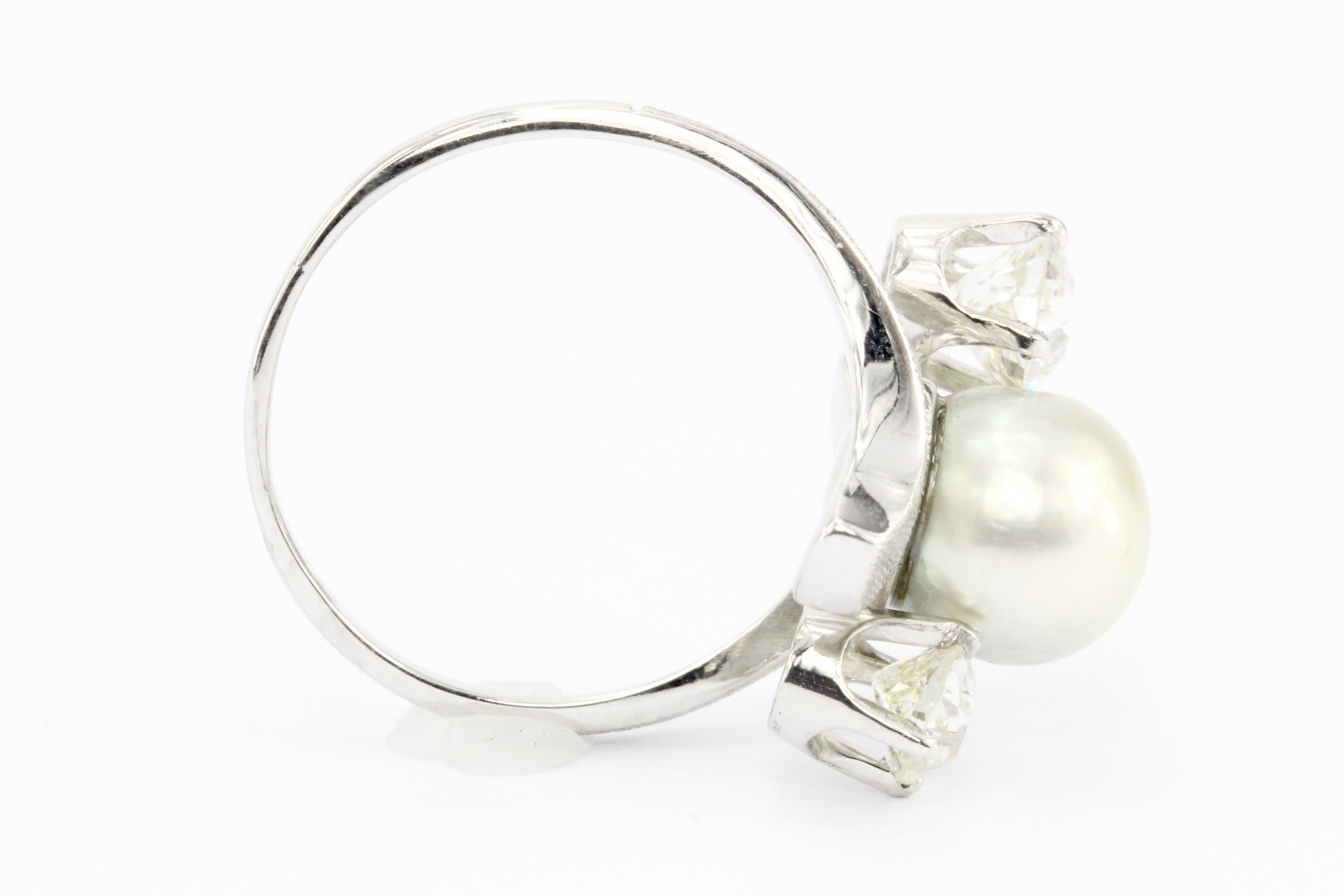 Retro 14K White Gold Old European Diamond & 8.6mm Silver Pearl Ring - Queen May