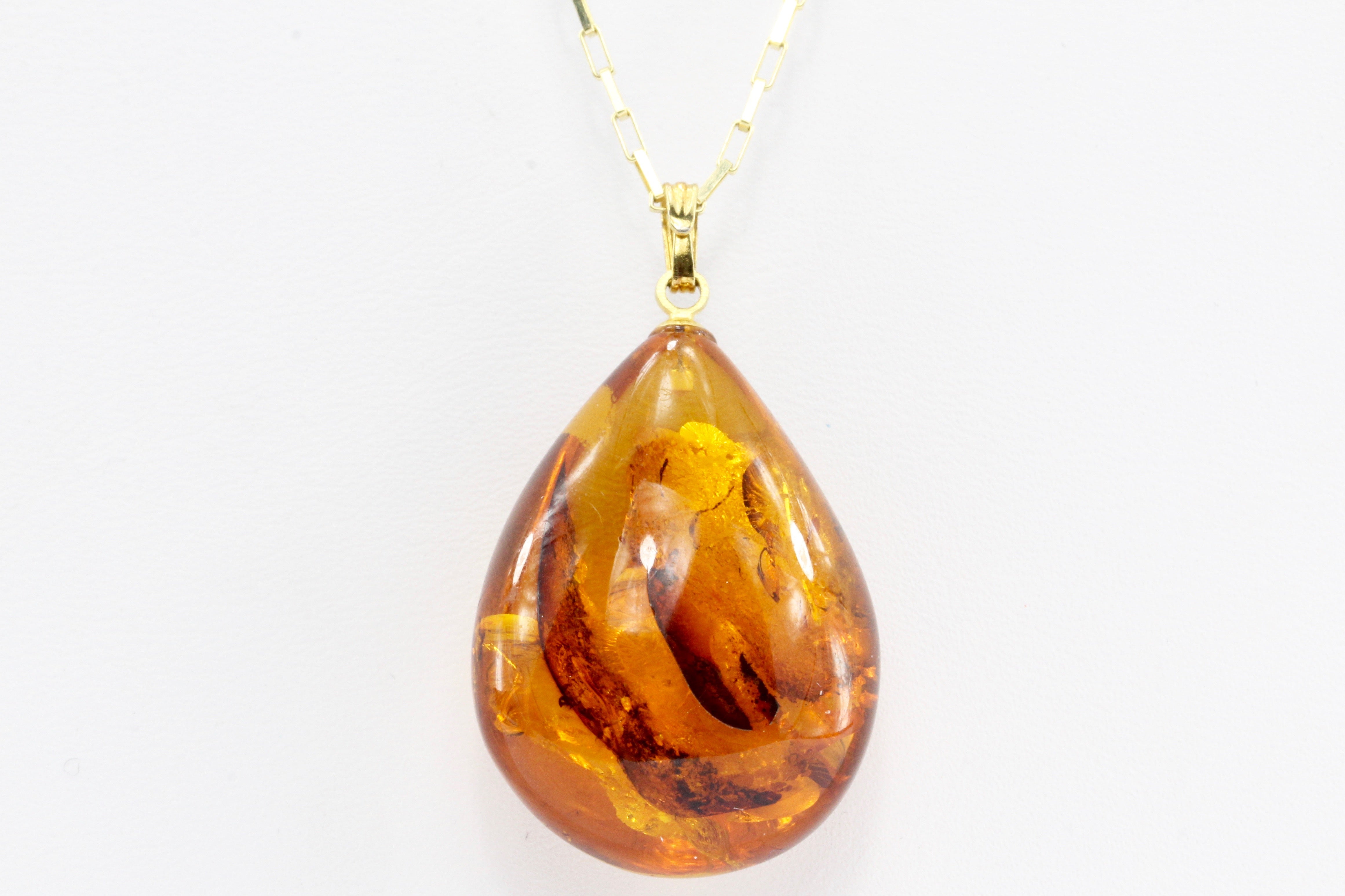 Vintage 14K Gold Uno-A-Erre Large Amber Drop Pendant Necklace - Queen May