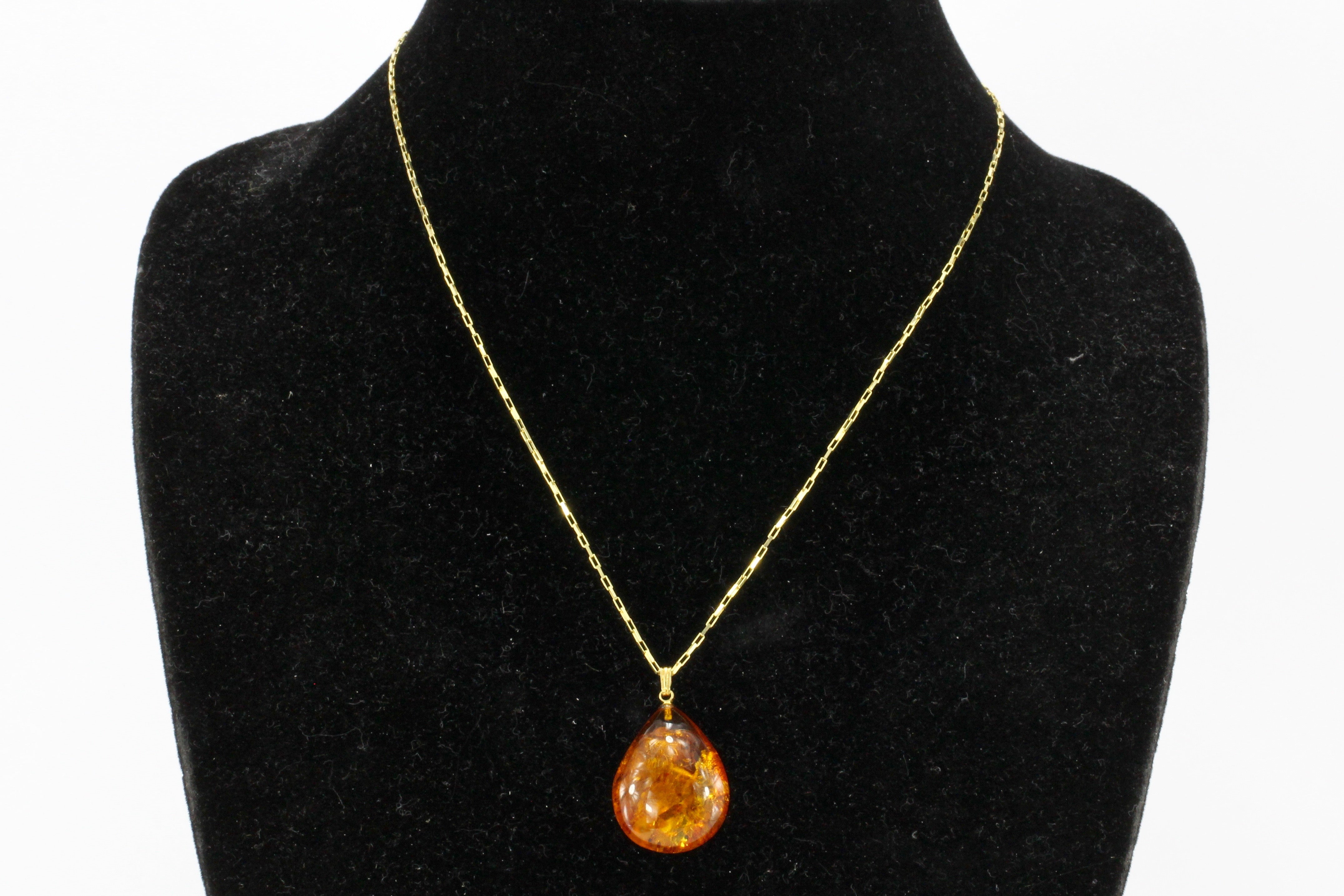 Vintage 14K Gold Uno-A-Erre Large Amber Drop Pendant Necklace - Queen May