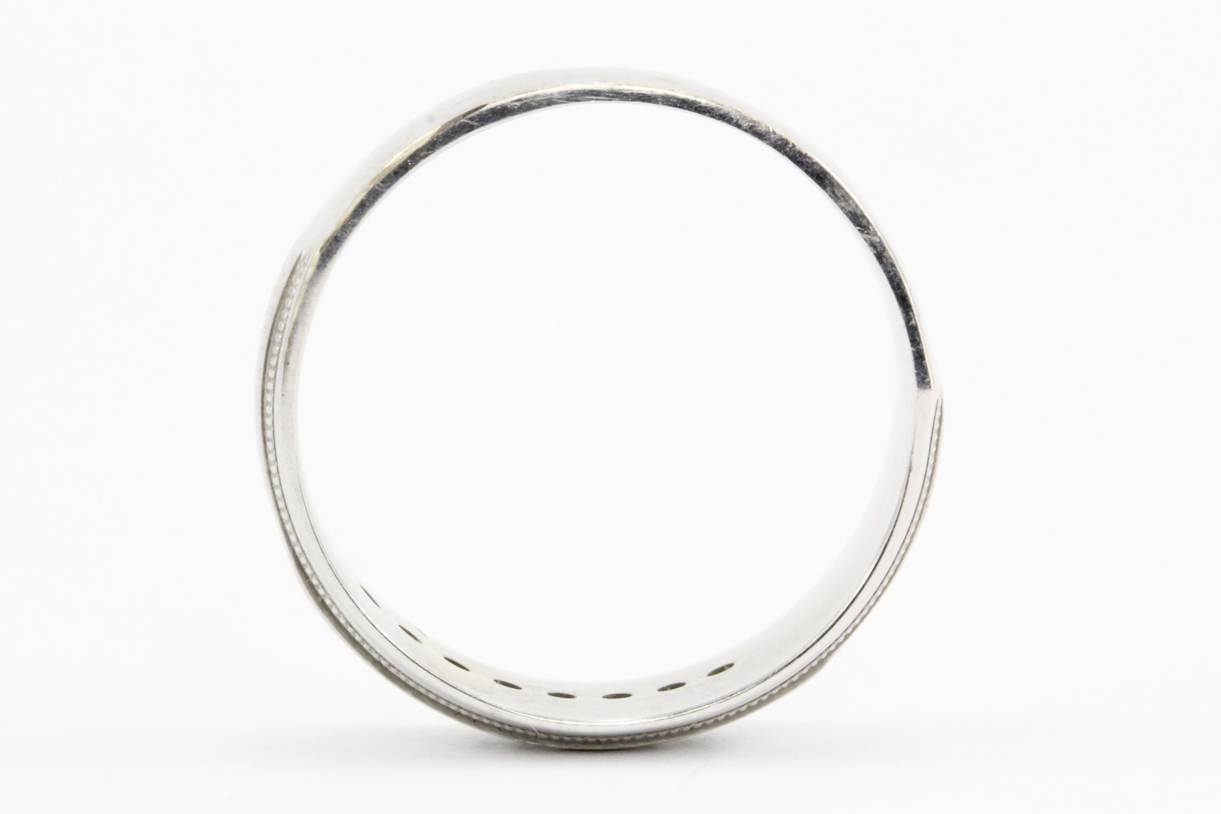 10K White Gold Diamond Mens Band Ring .25 CTW Size 10.75 - Queen May