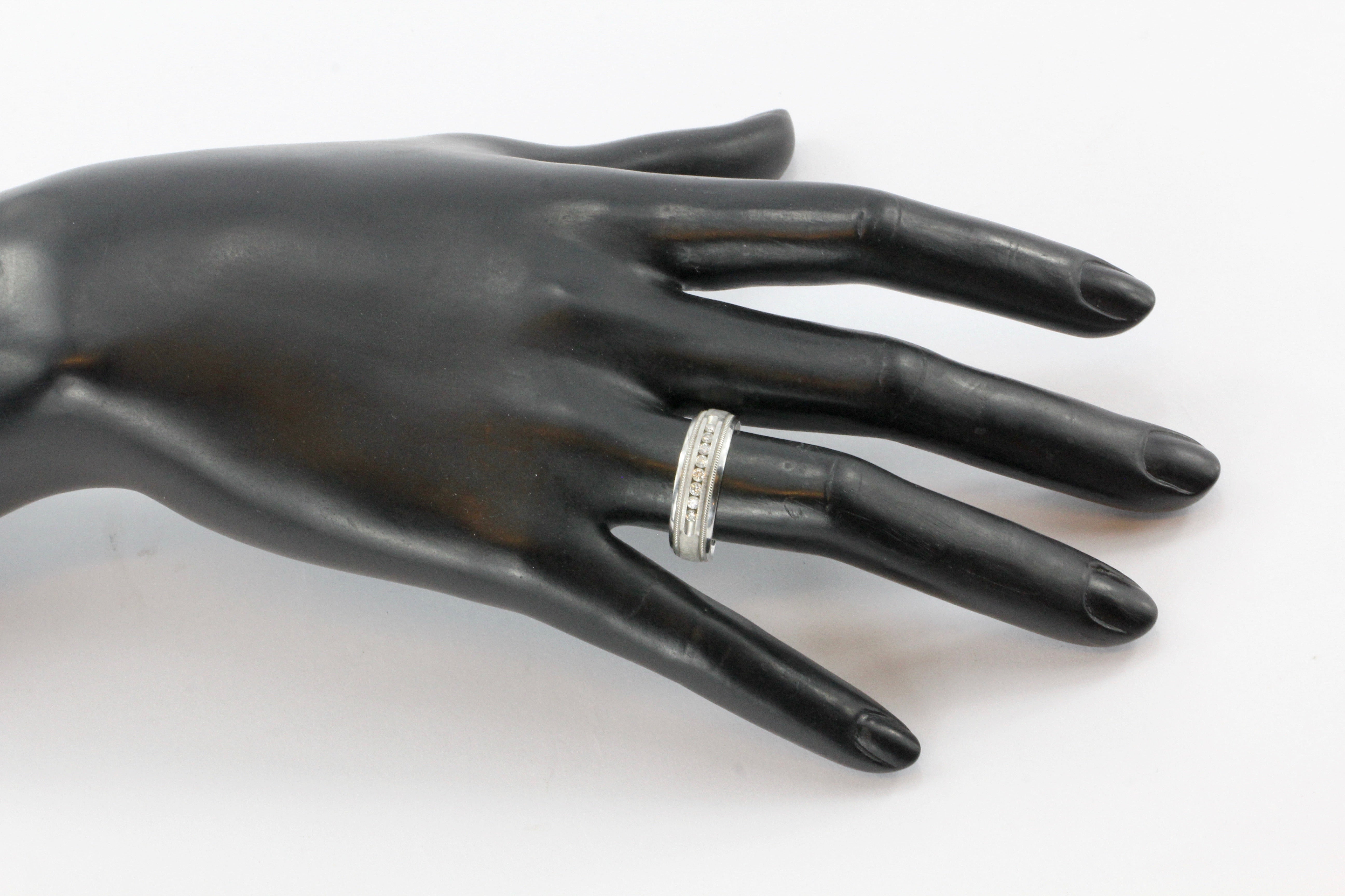 10K White Gold Diamond Mens Band Ring .25 CTW Size 10.75 - Queen May