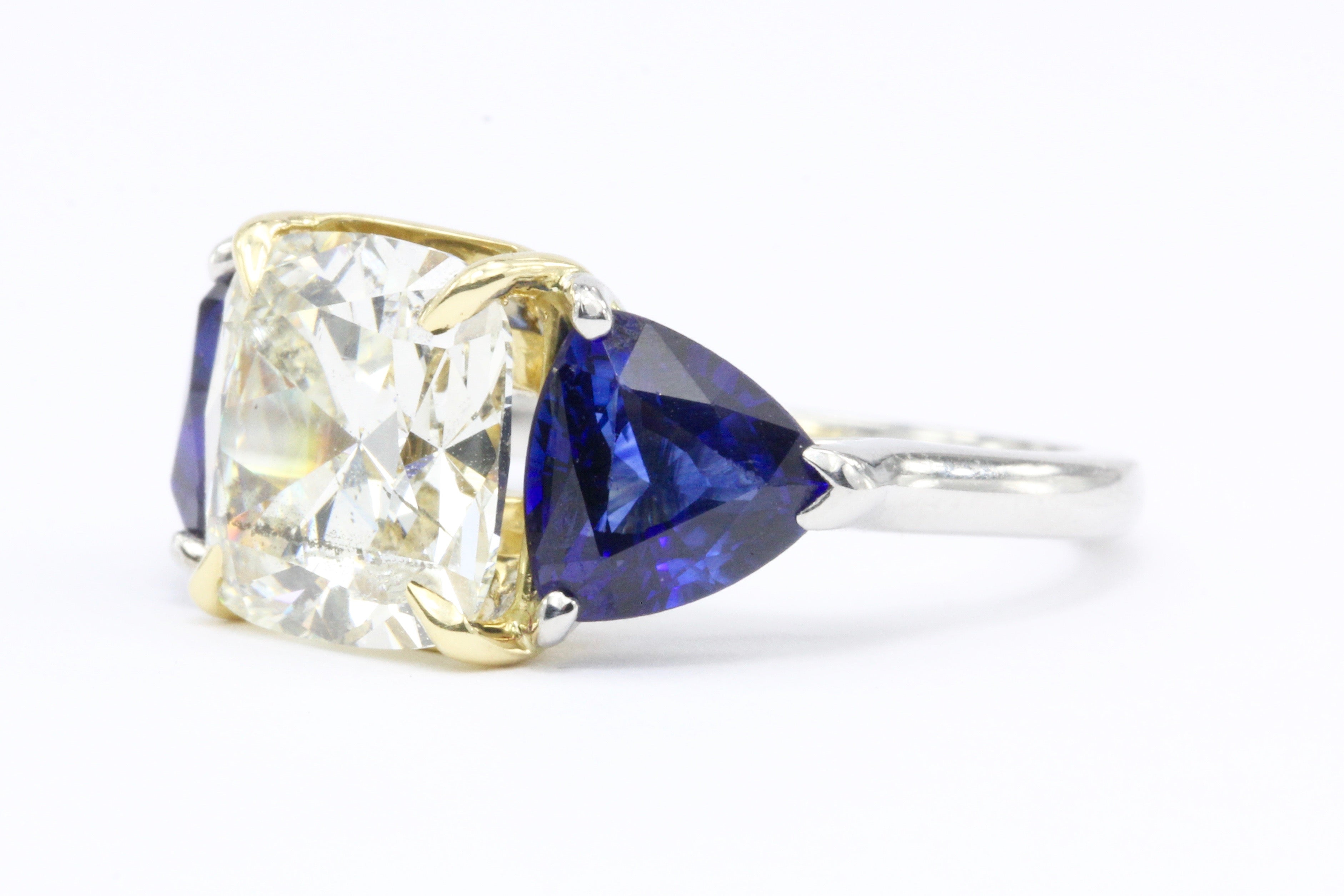 18K White Gold & Platinum 3.11 GIA M I1 1.5ct Natural Sapphire Ring - Queen May
