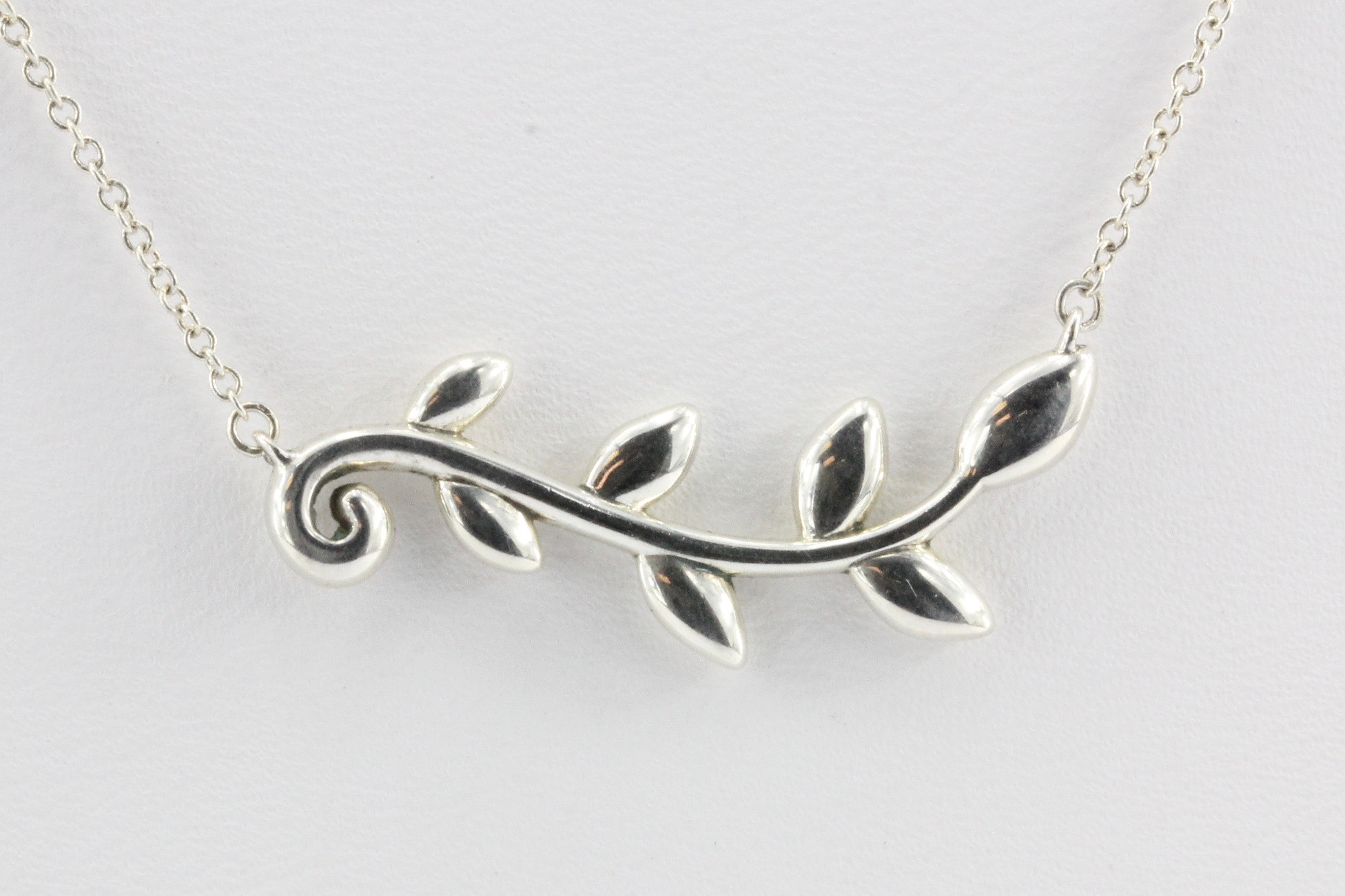 Tiffany & Co Paloma Picasso Sterling Silver Olive Branch Necklace - Queen May