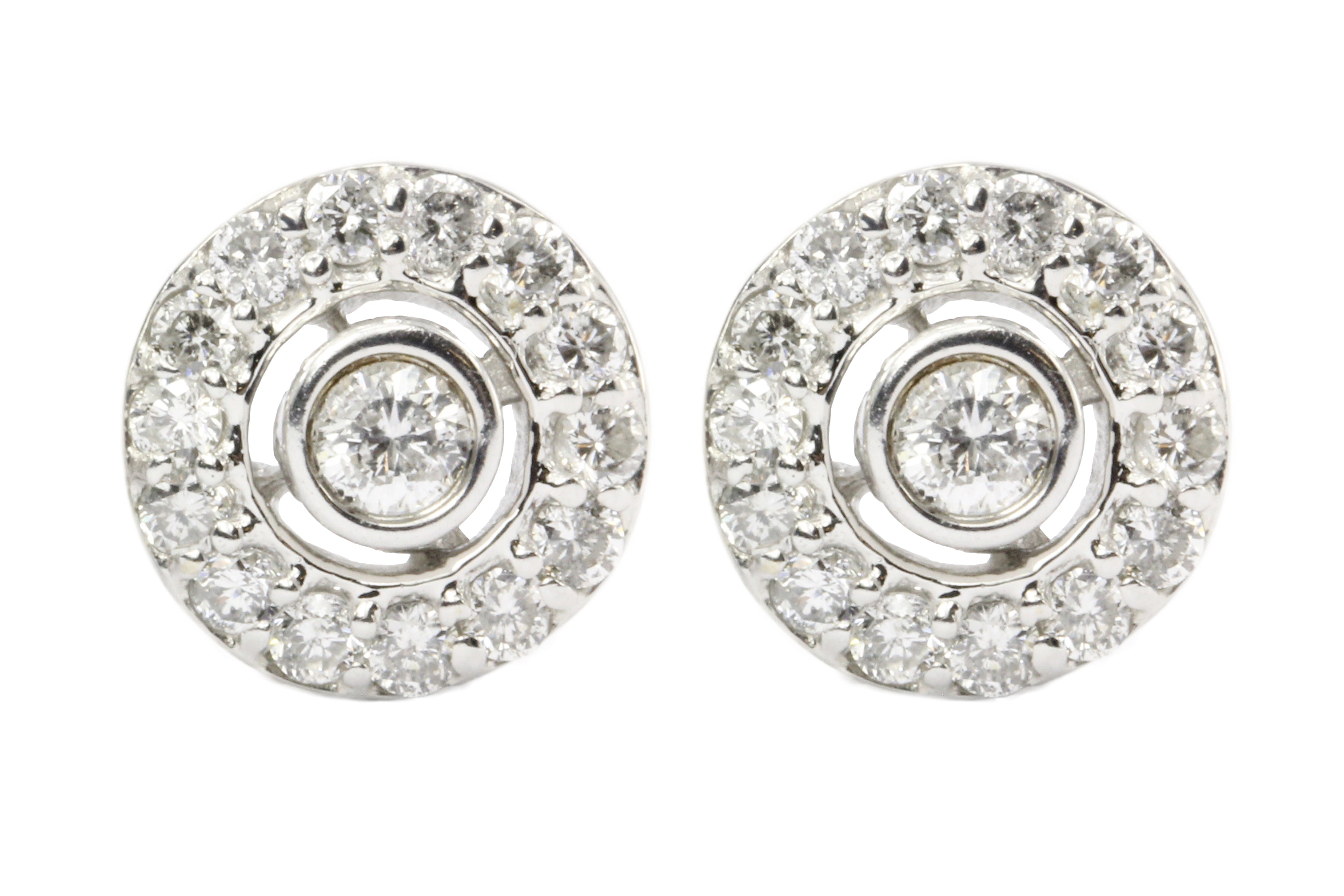 10K White Gold Diamond Halo Round Stud Earrings - Queen May